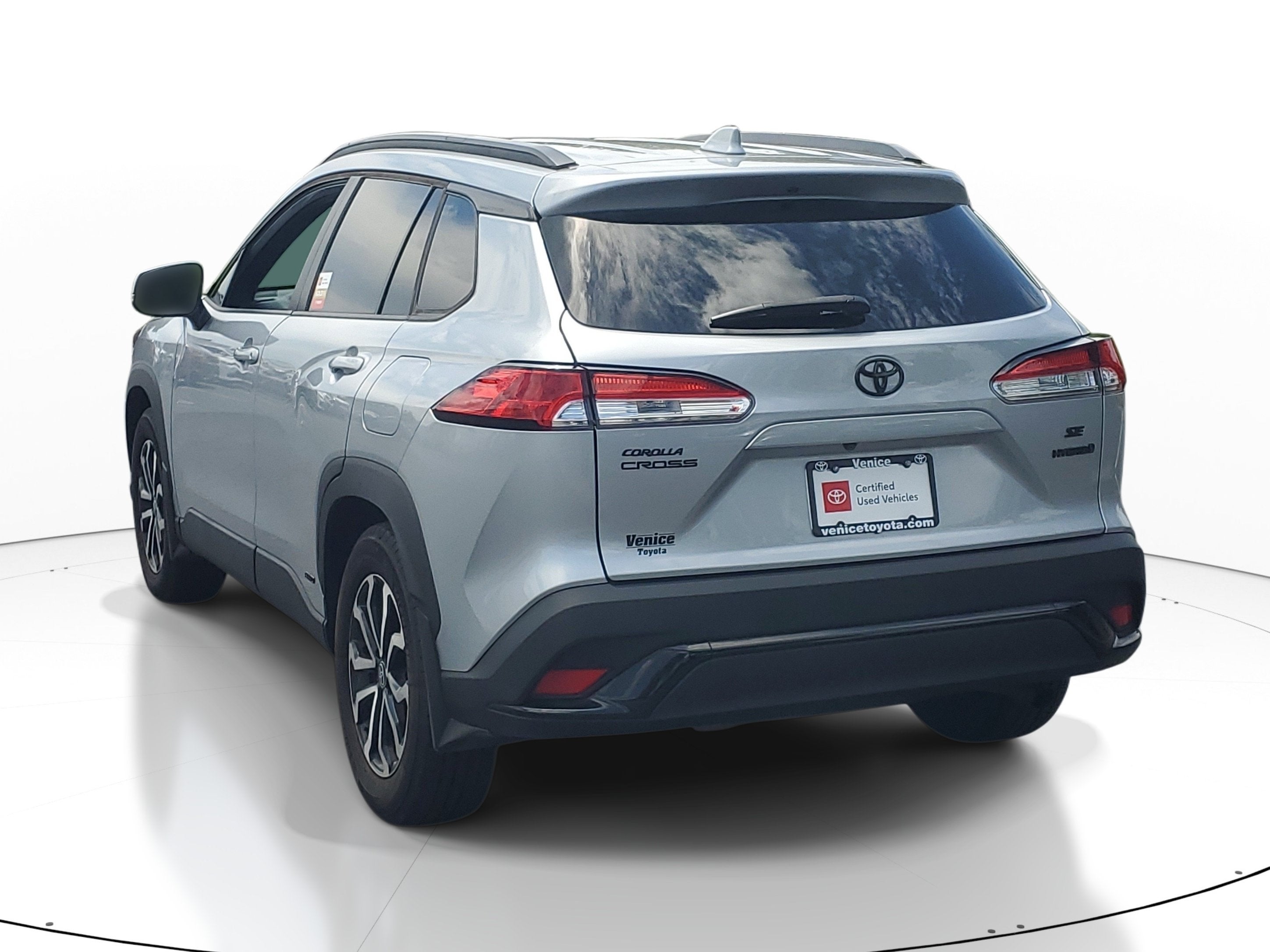 2024 Toyota Corolla Cross Hybrid SE