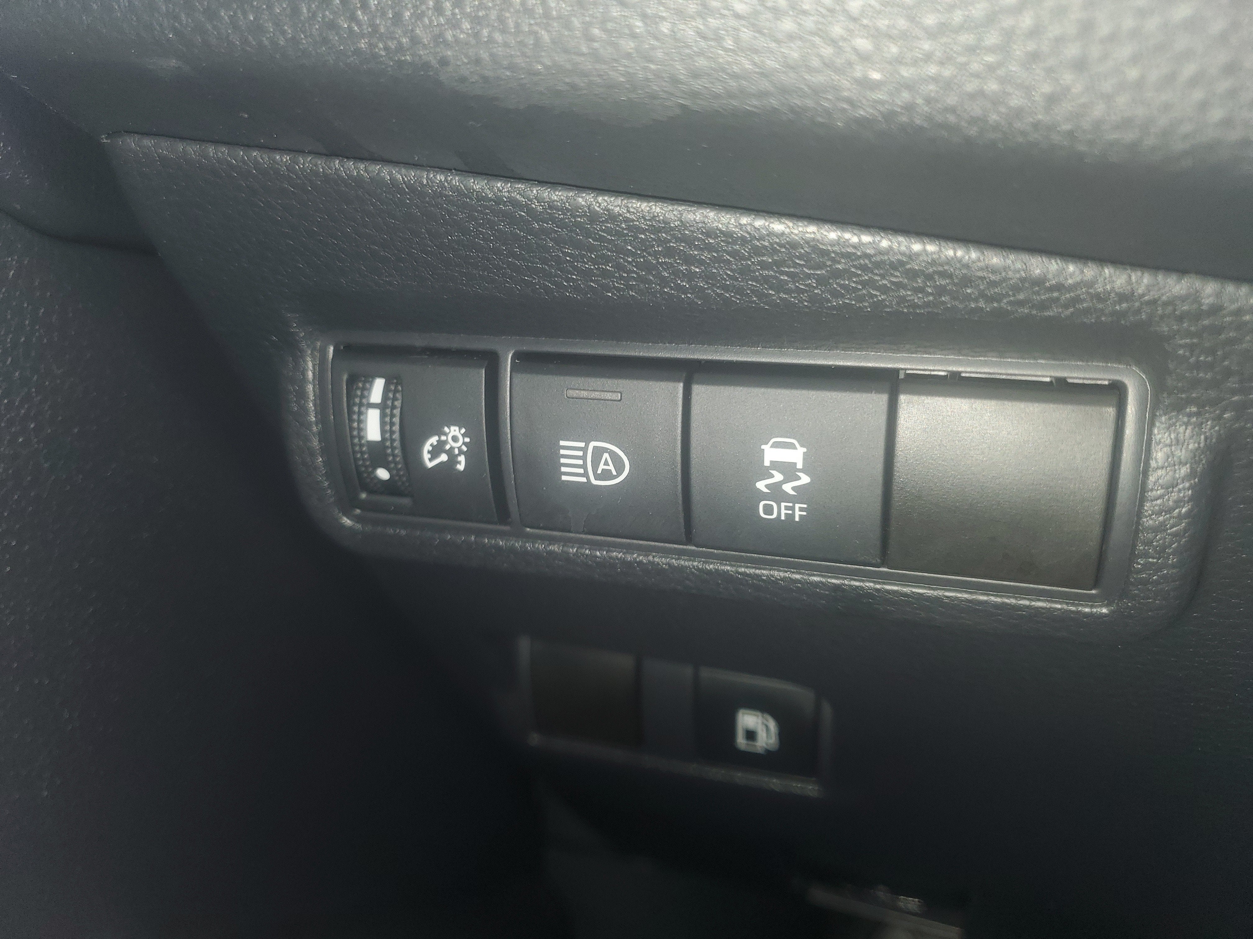 2024 Toyota Corolla Cross Hybrid SE
