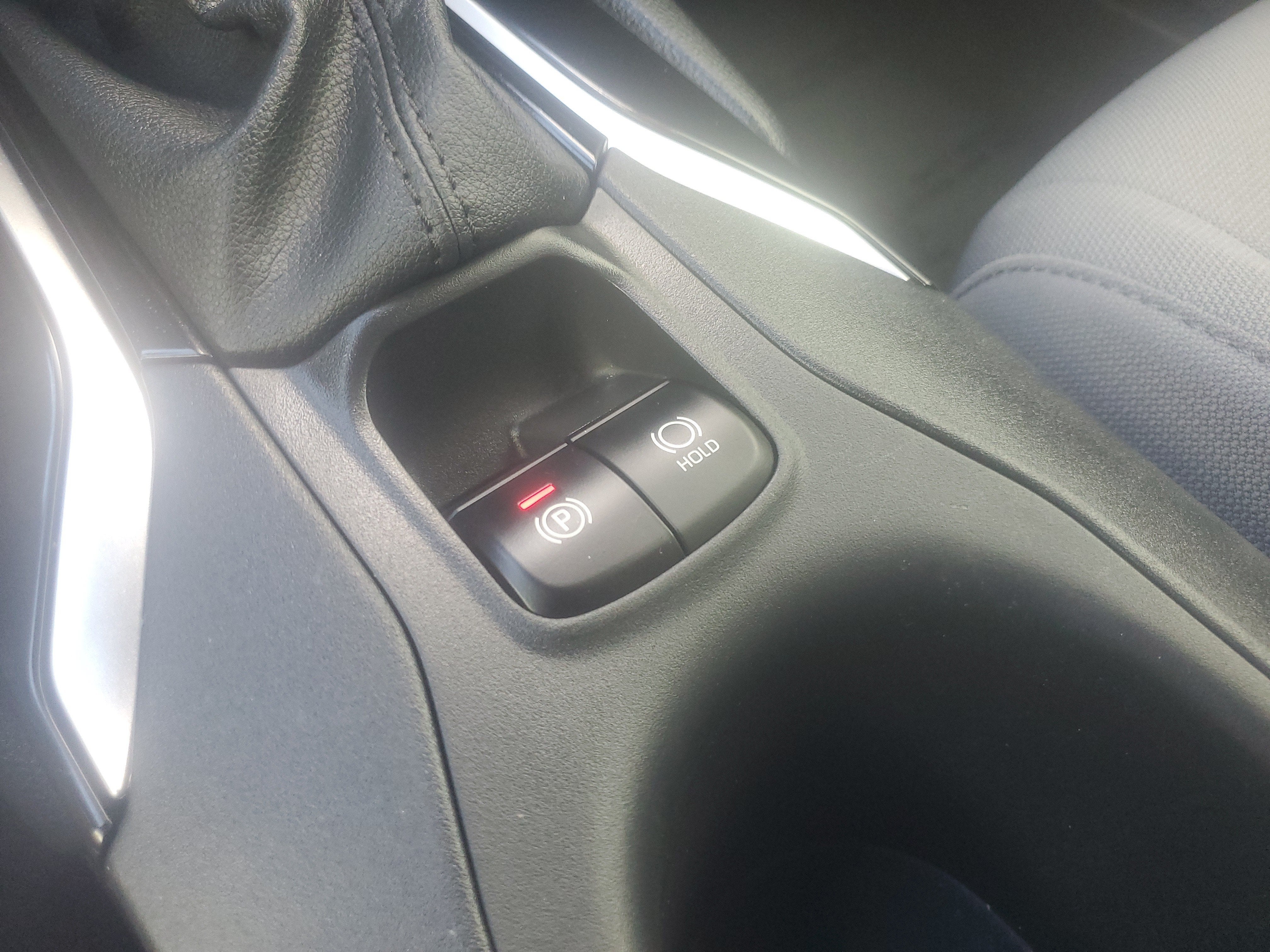 2024 Toyota Corolla Cross Hybrid SE