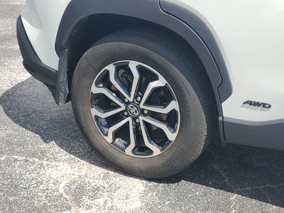 2024 Toyota Corolla Cross Hybrid SE