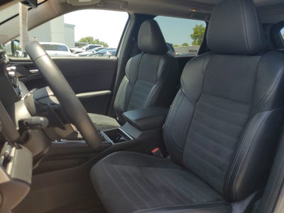 2024 Mitsubishi Outlander SE Black Edition w/Pano Roof