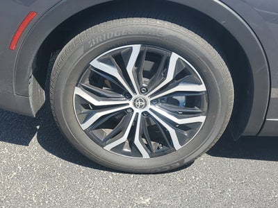 2024 Toyota Crown XLE