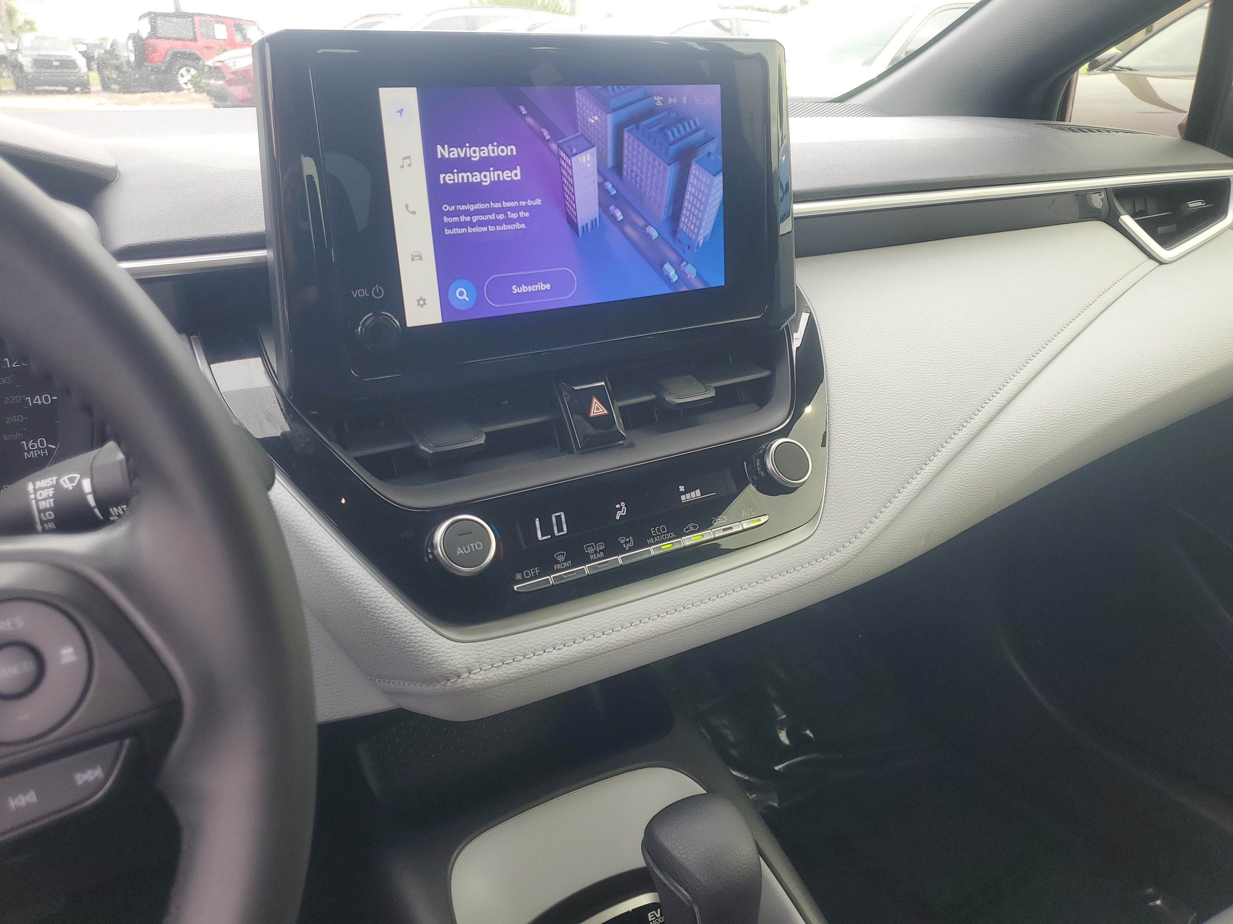 2024 Toyota Corolla Hybrid SE