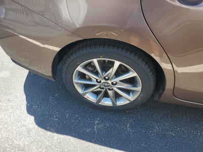 2017 Toyota Prius v Two