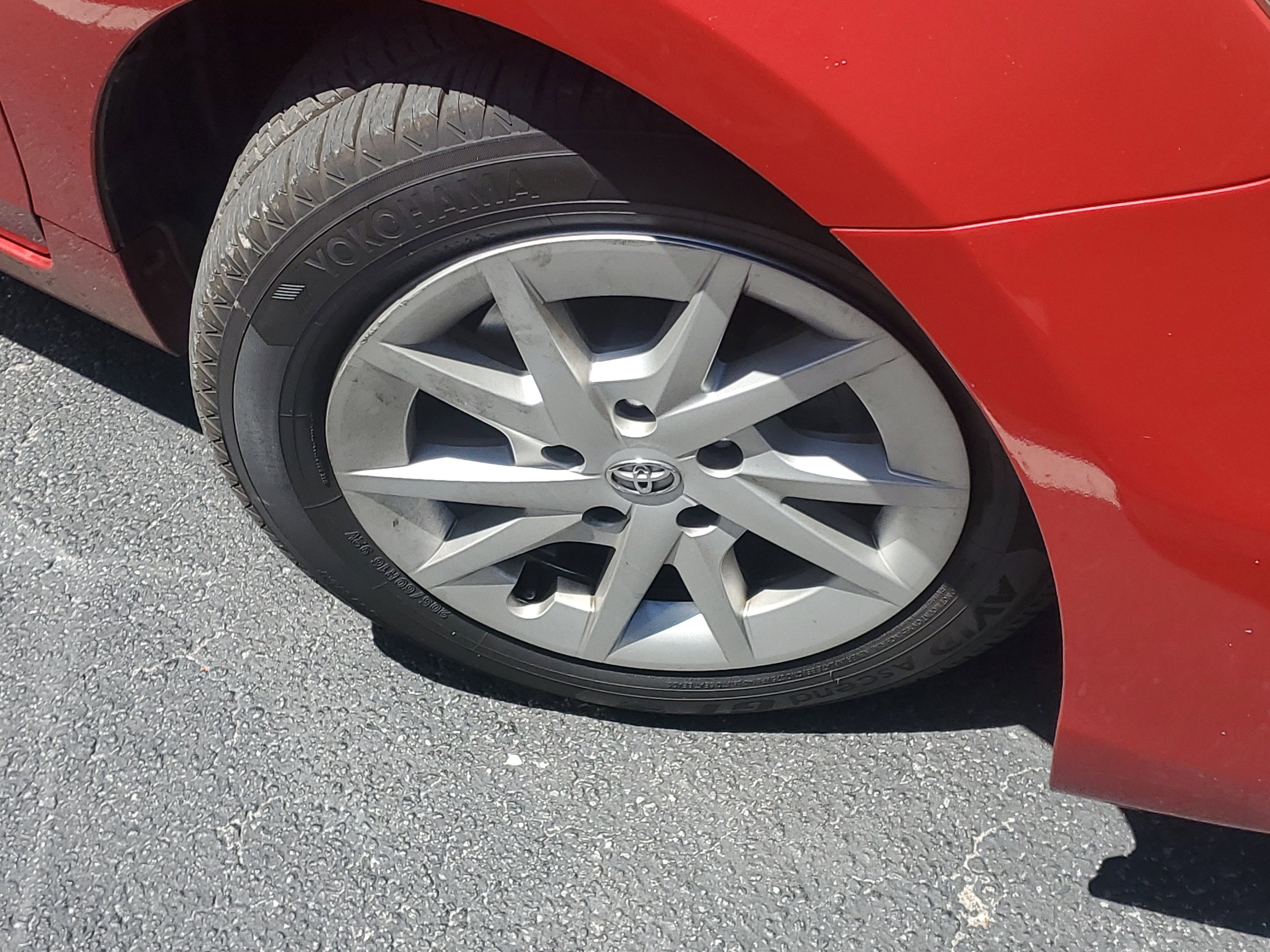 2012 Toyota Prius v Two