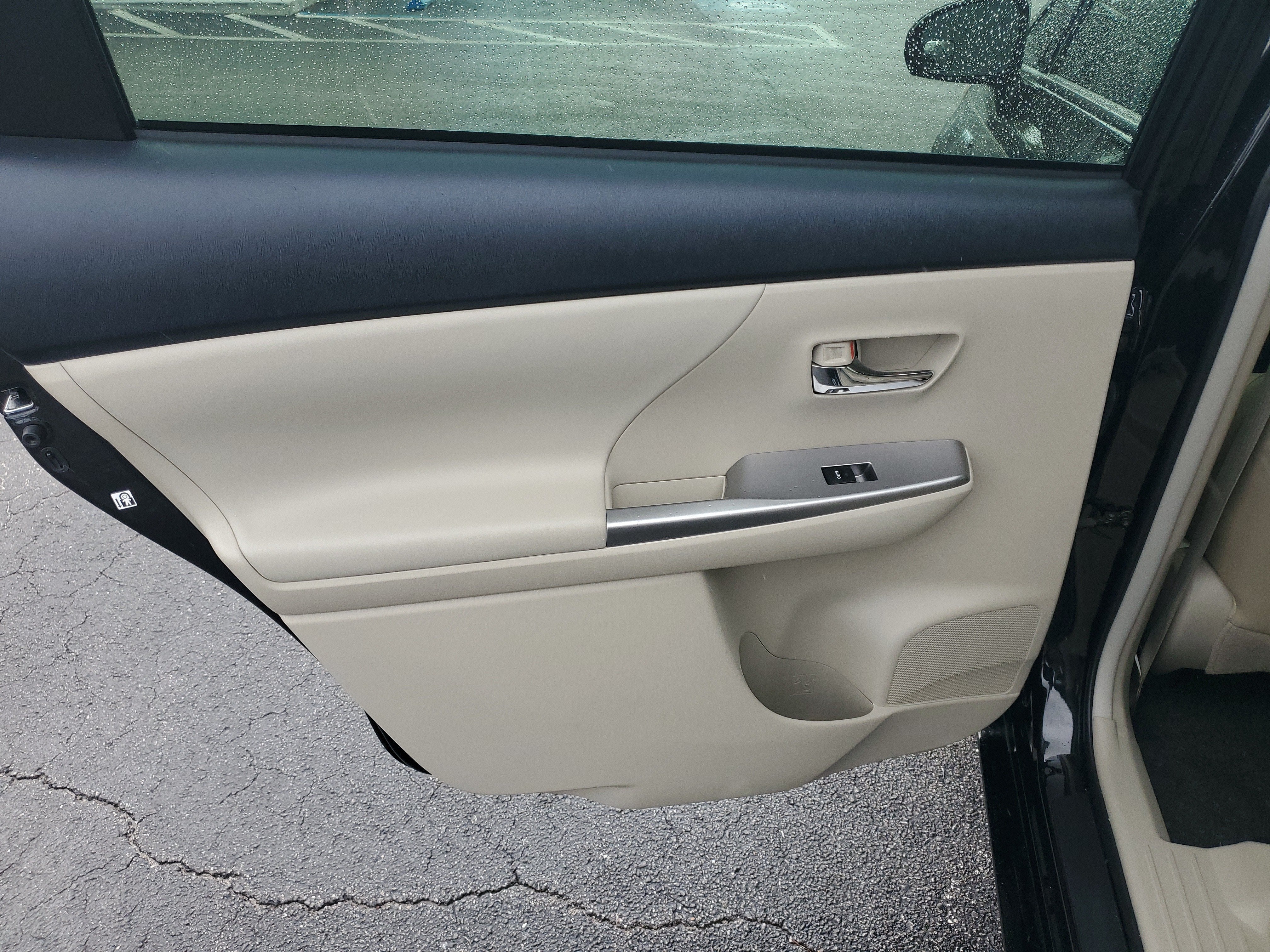 2017 Toyota Prius v Two