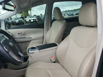 2017 Toyota Prius v Two