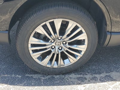 2024 Toyota Venza XLE