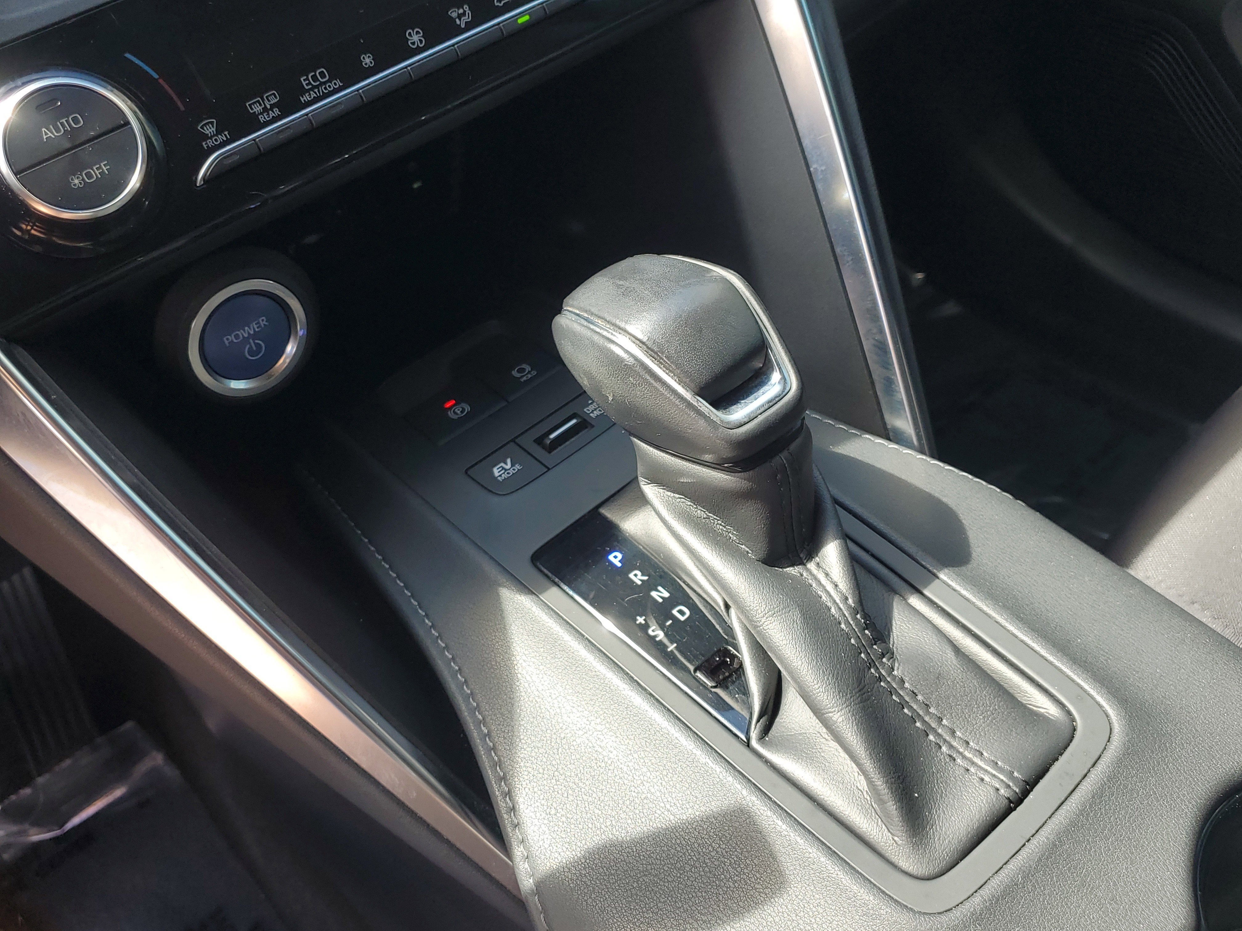 2021 Toyota Venza LE