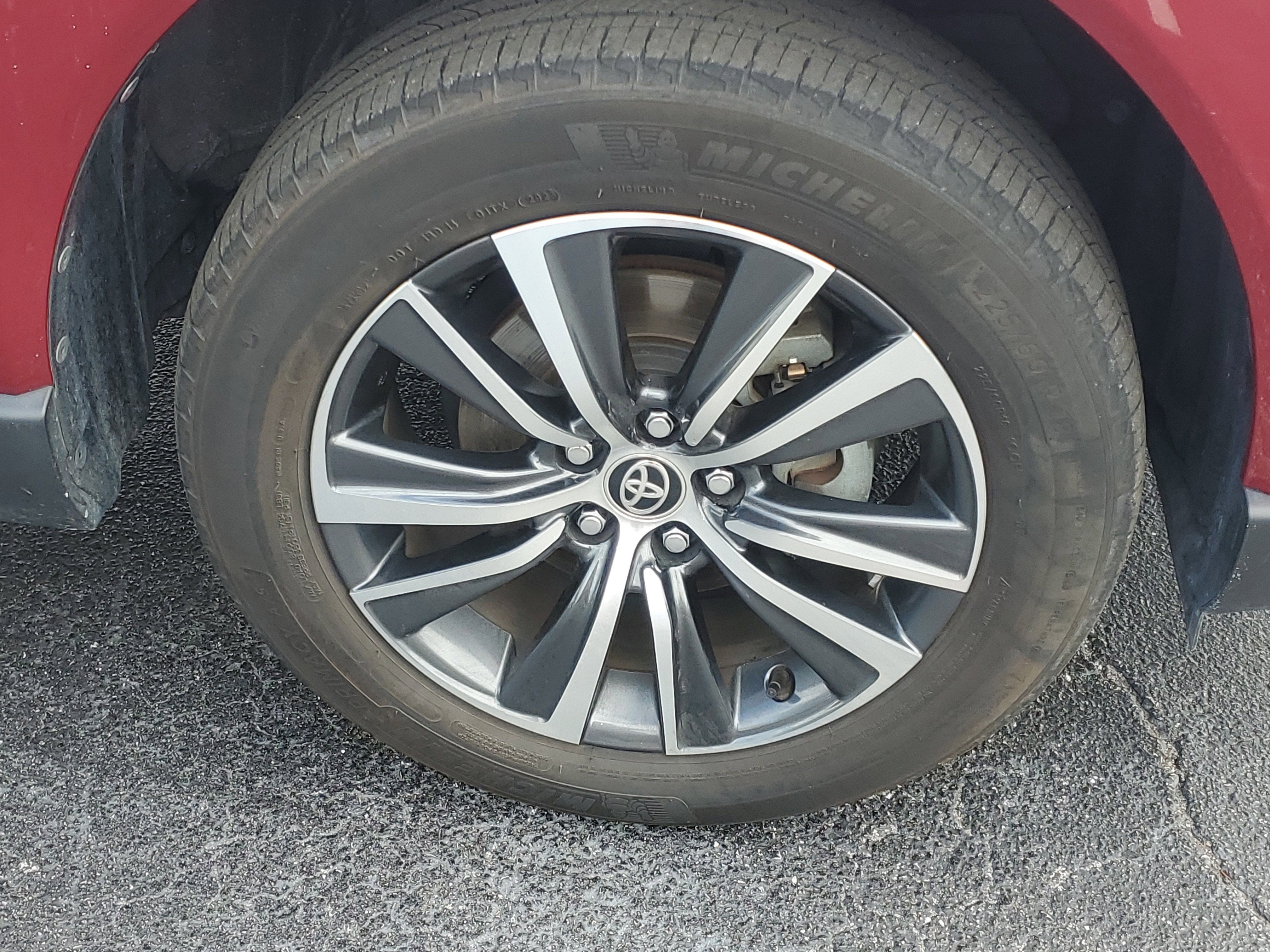 2021 Toyota Venza LE