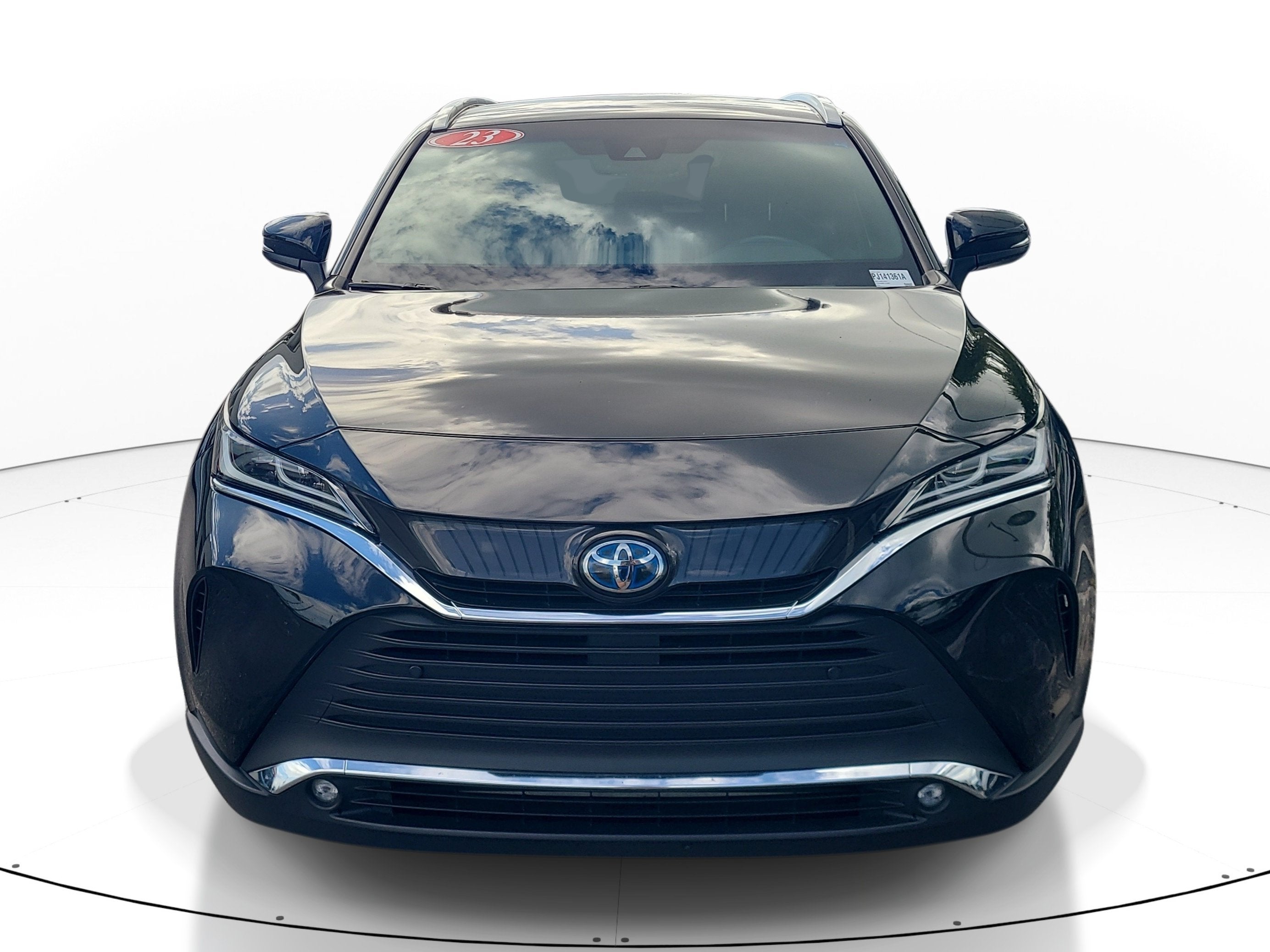 2023 Toyota Venza LE