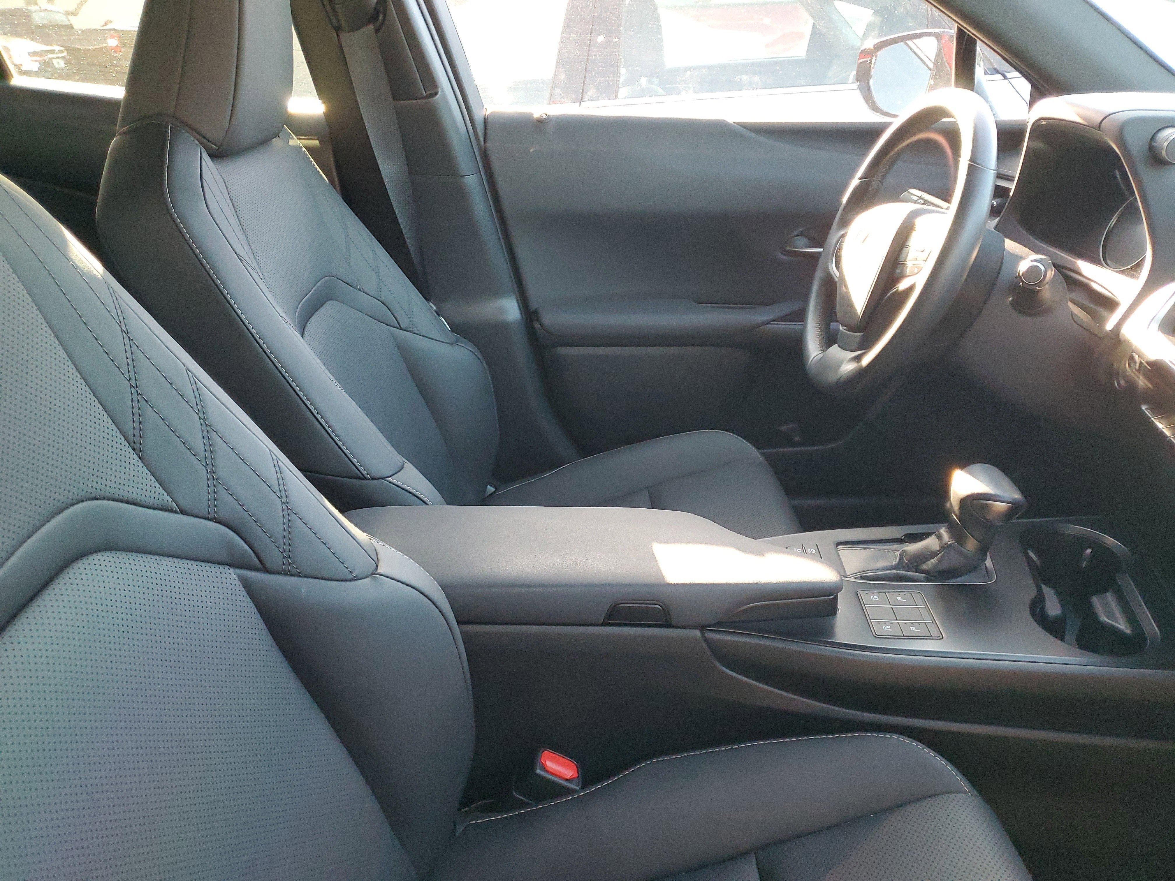 2024 Lexus UX UX 250h F SPORT Design