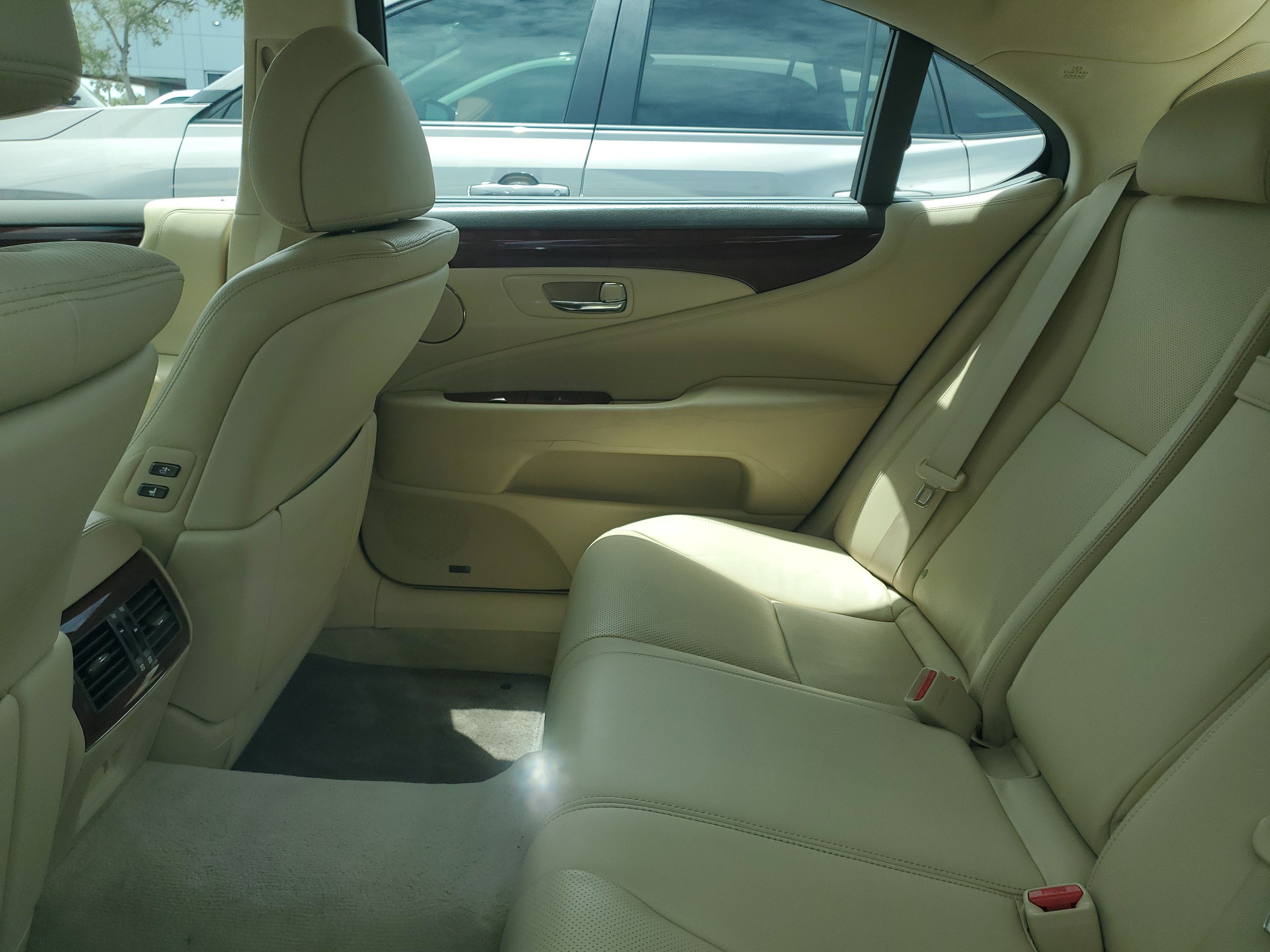 2010 Lexus LS 460 L