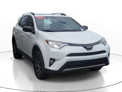 2017 Toyota RAV4 SE