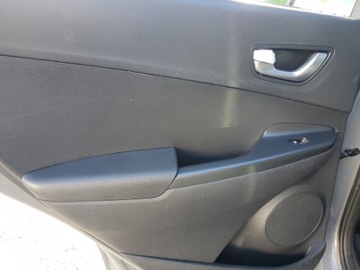 2023 Hyundai Kona Electric SEL