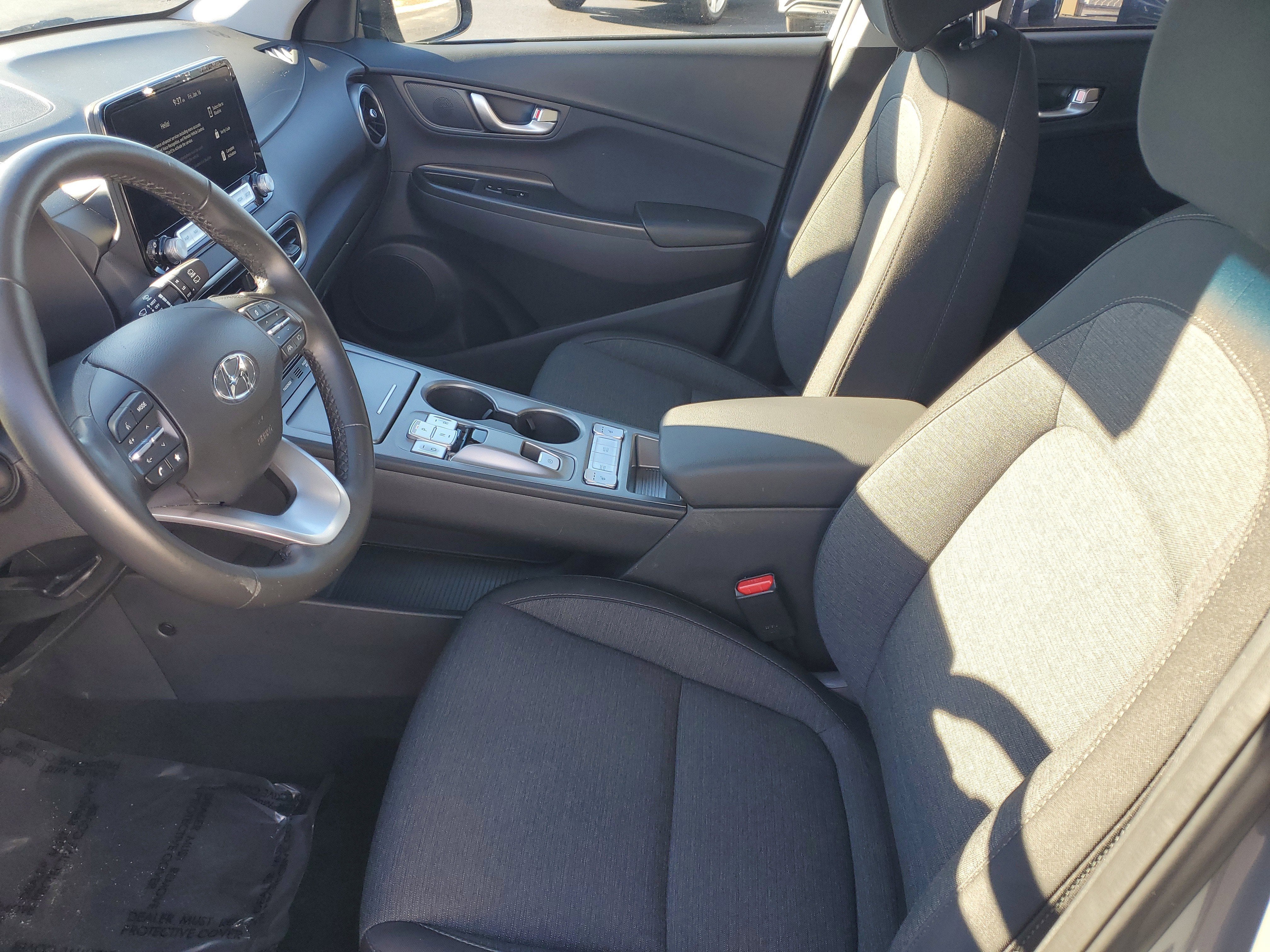 2023 Hyundai Kona Electric SEL