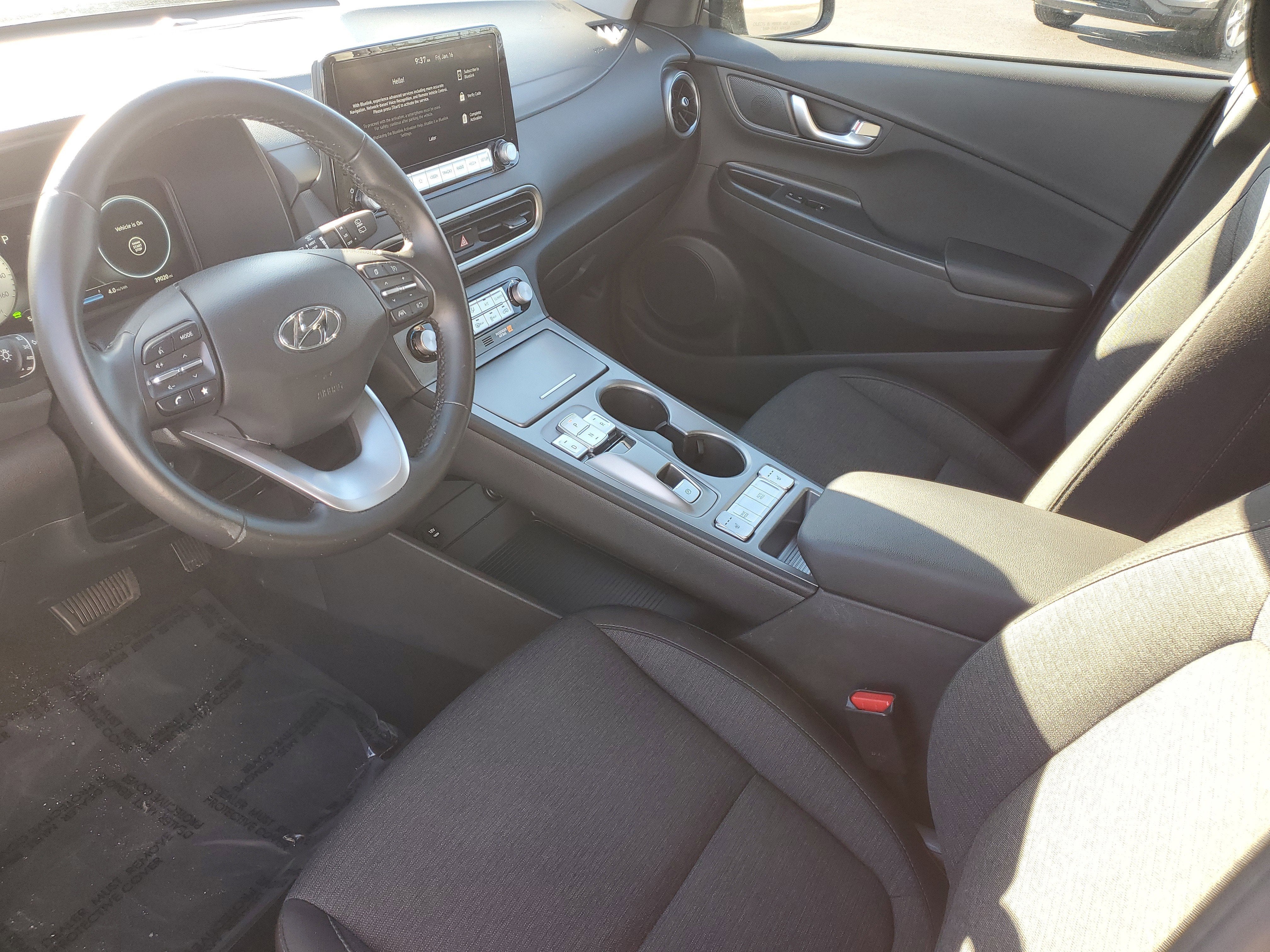 2023 Hyundai Kona Electric SEL