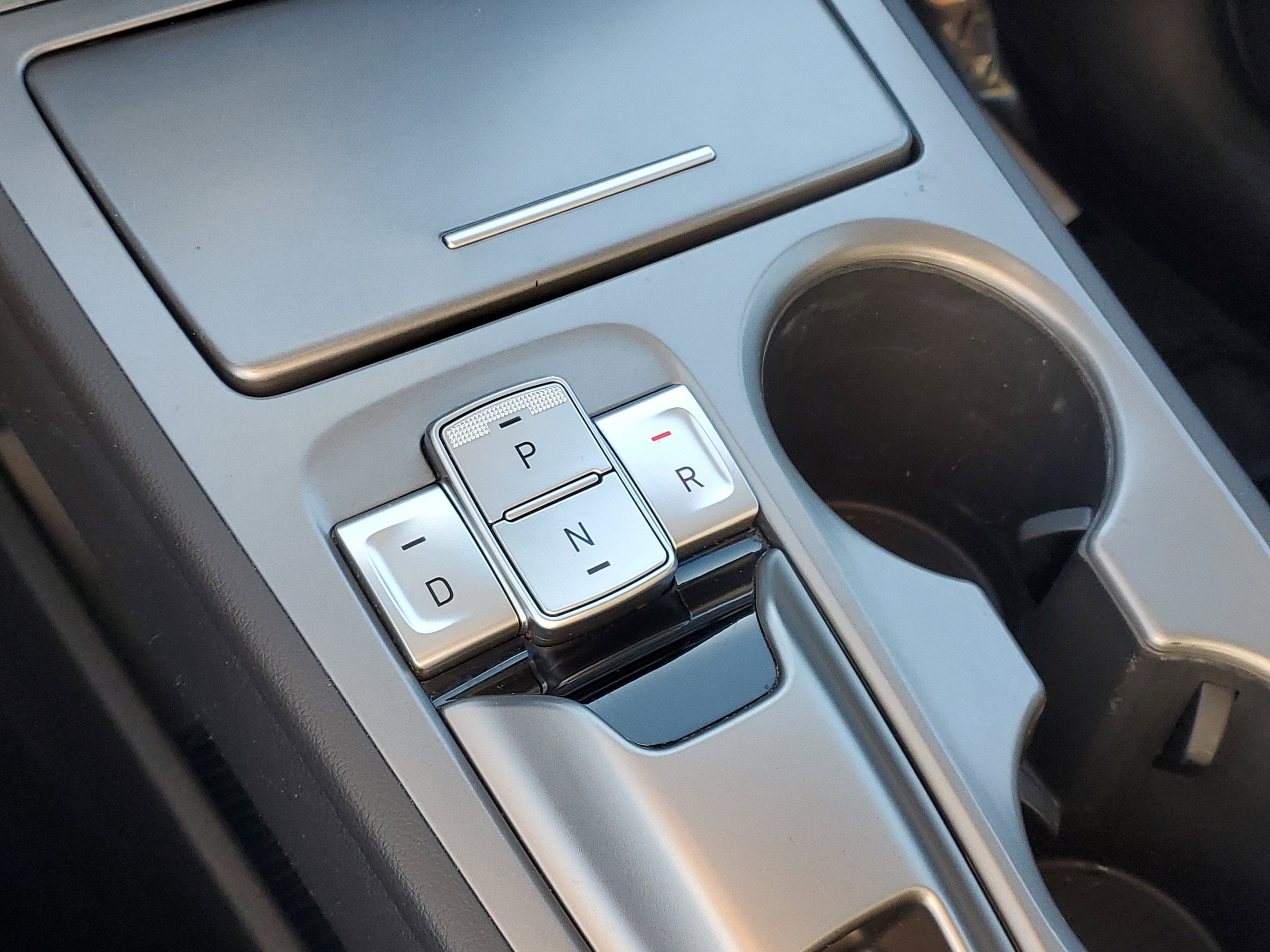 2023 Hyundai Kona Electric SEL