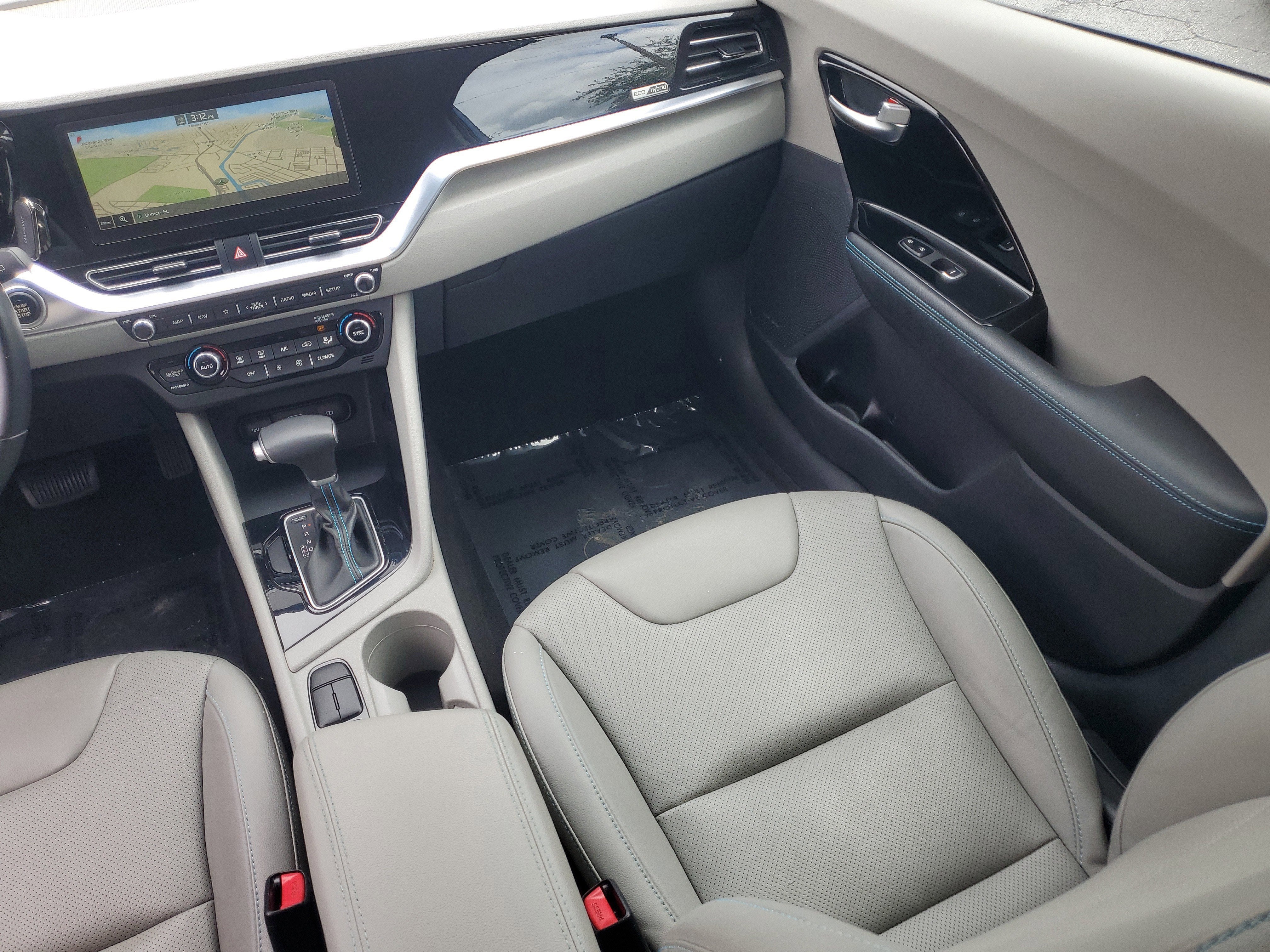 2021 Kia Niro Touring SE