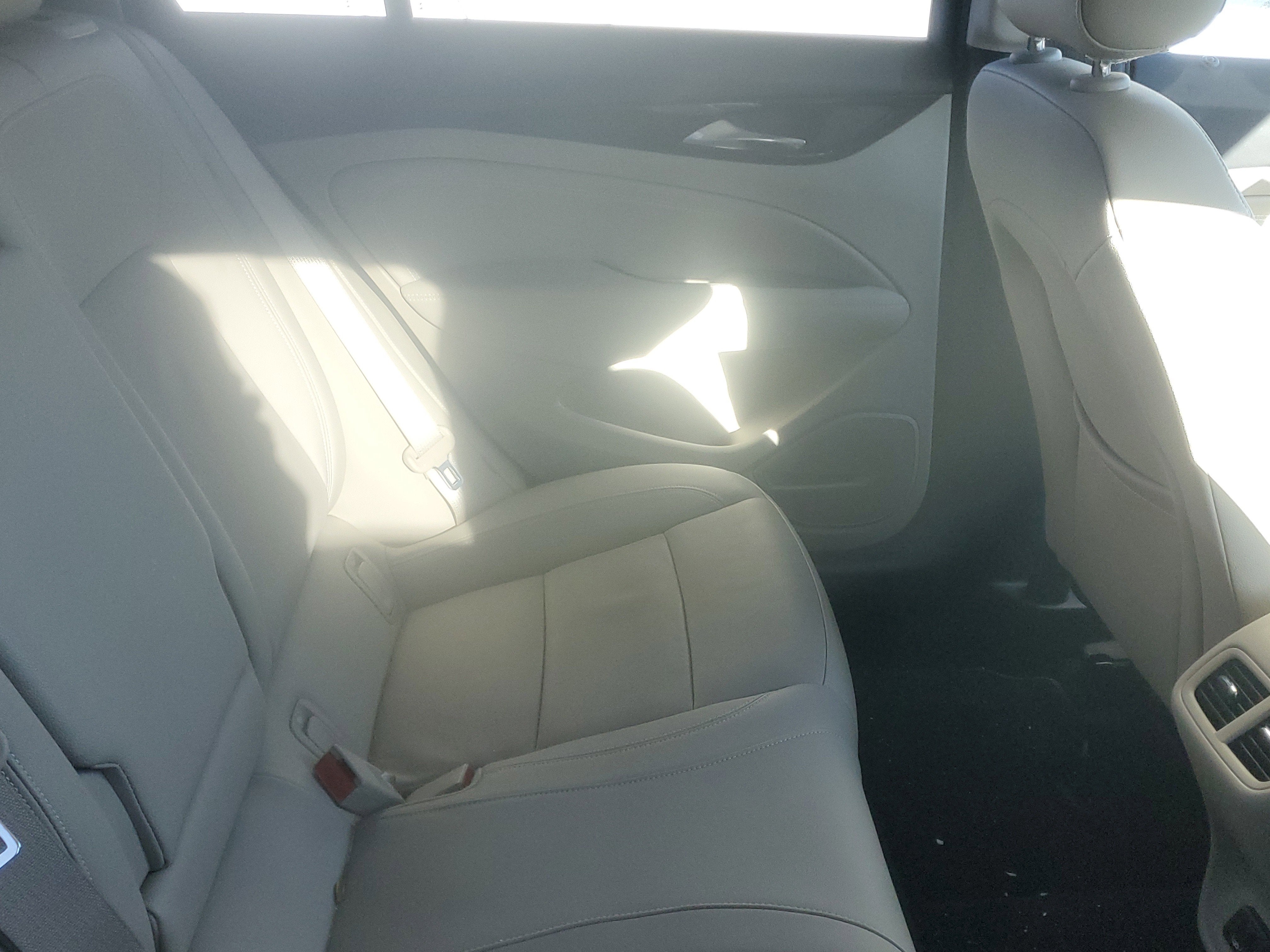 2018 Buick Regal Sportback Essence