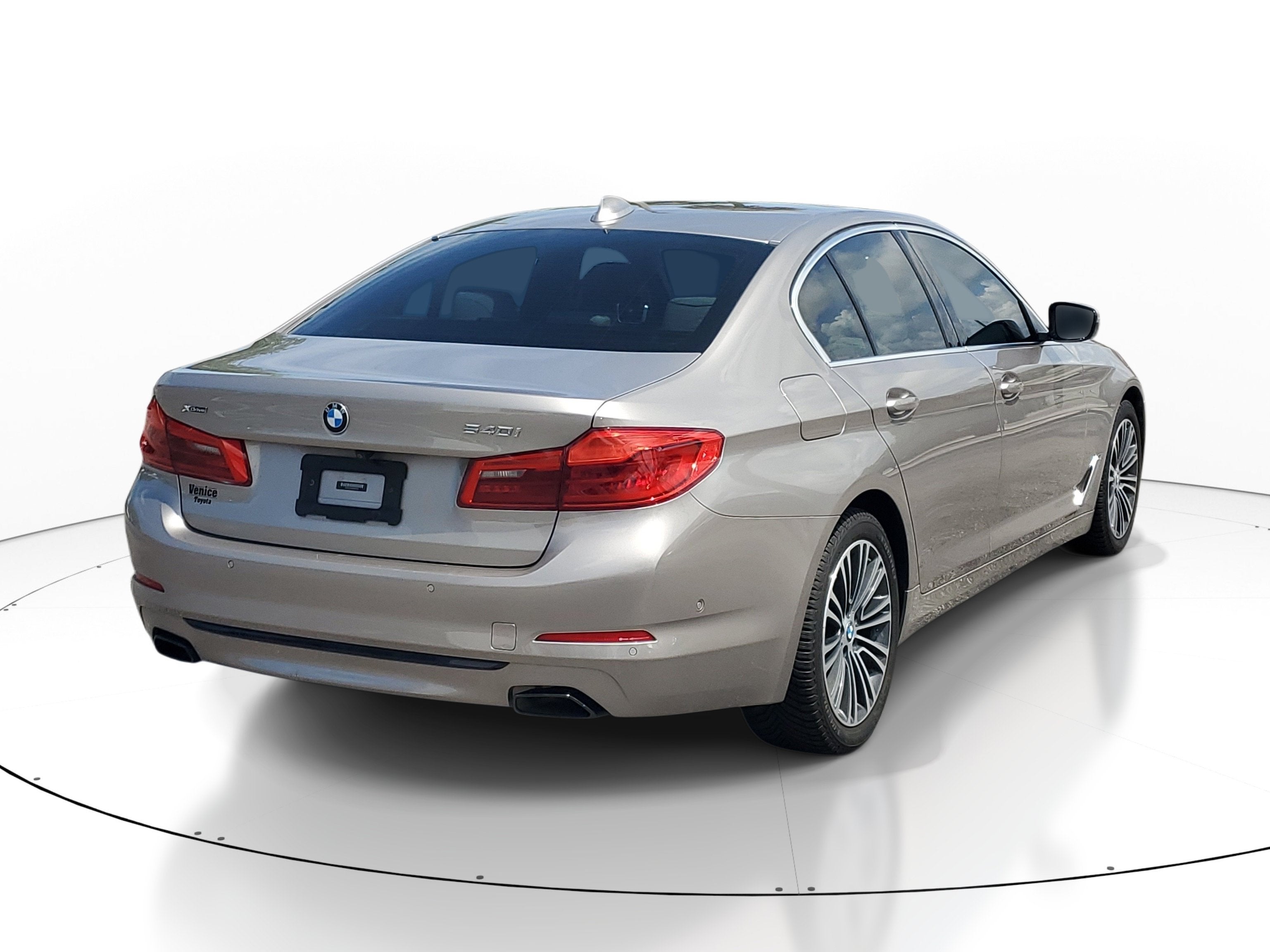 2019 BMW 5 Series 540i xDrive