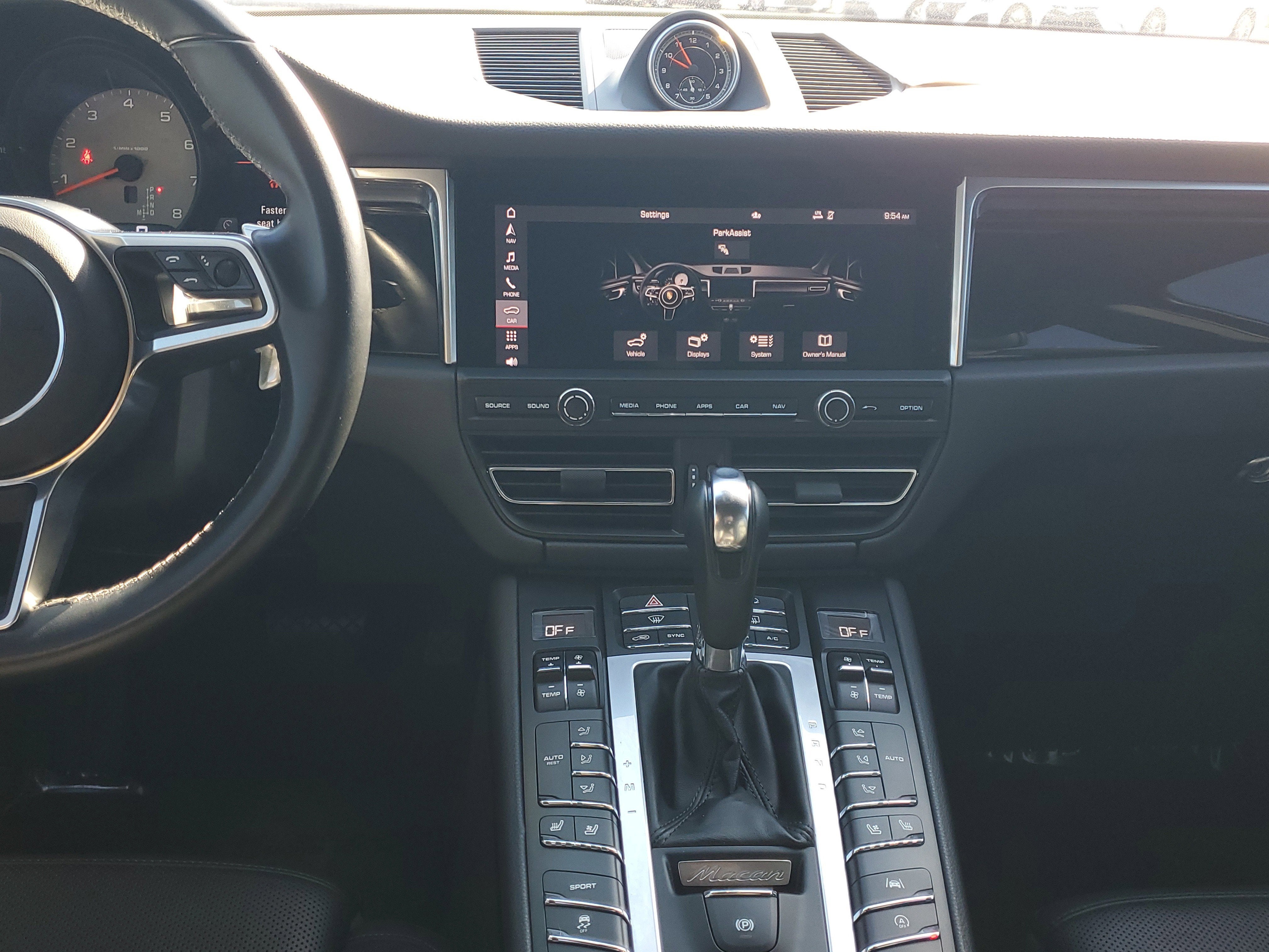 2021 Porsche Macan S