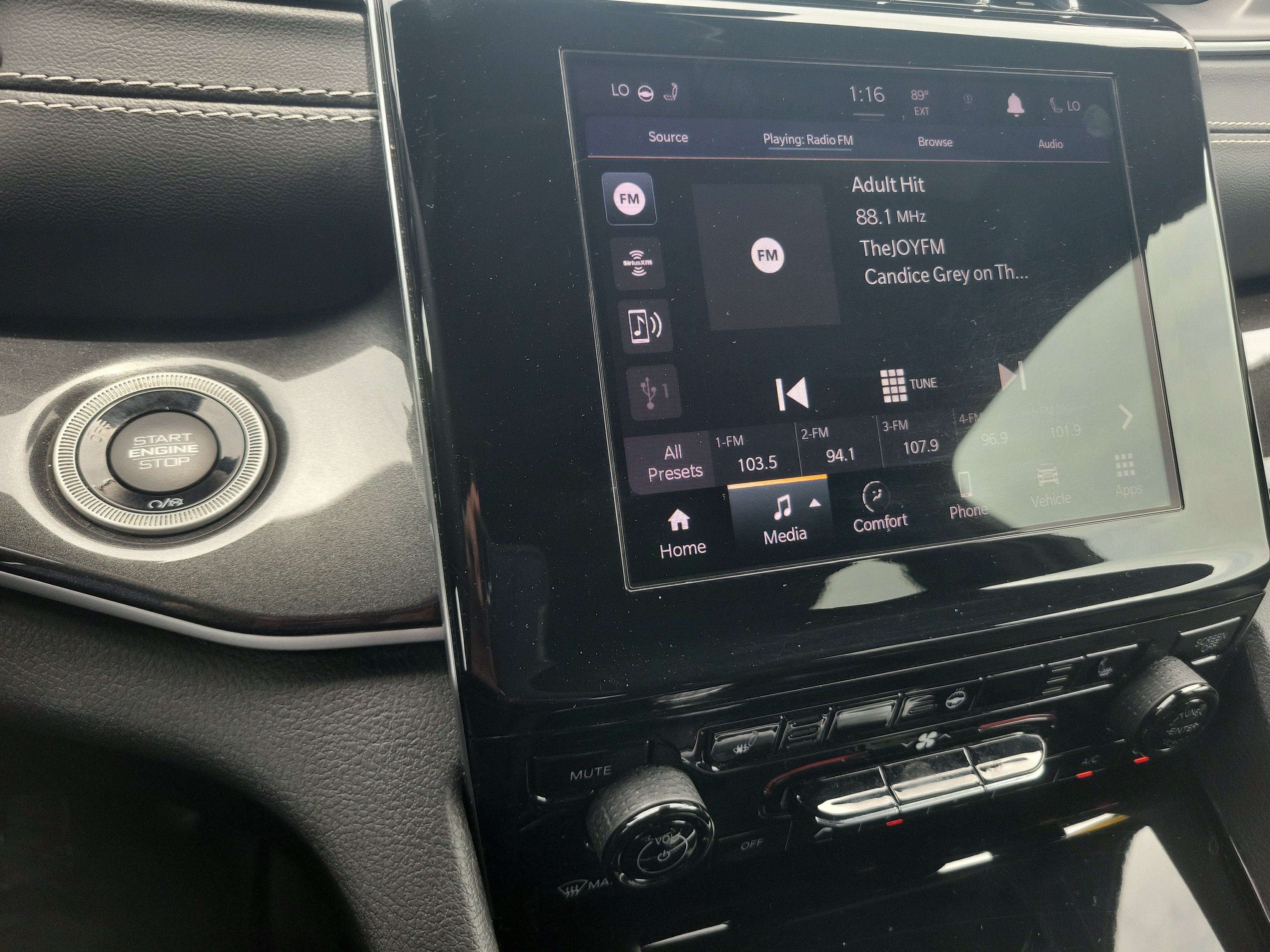 2022 Jeep Grand Cherokee L Altitude