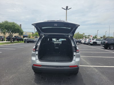2022 Jeep Grand Cherokee L Altitude