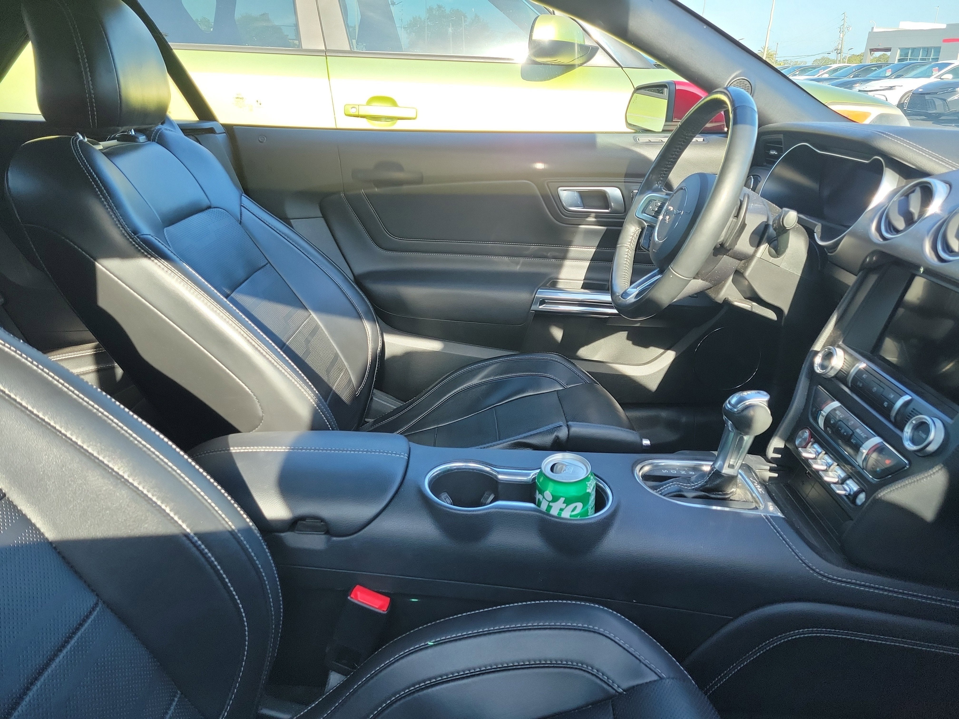 2020 Ford Mustang EcoBoost Premium
