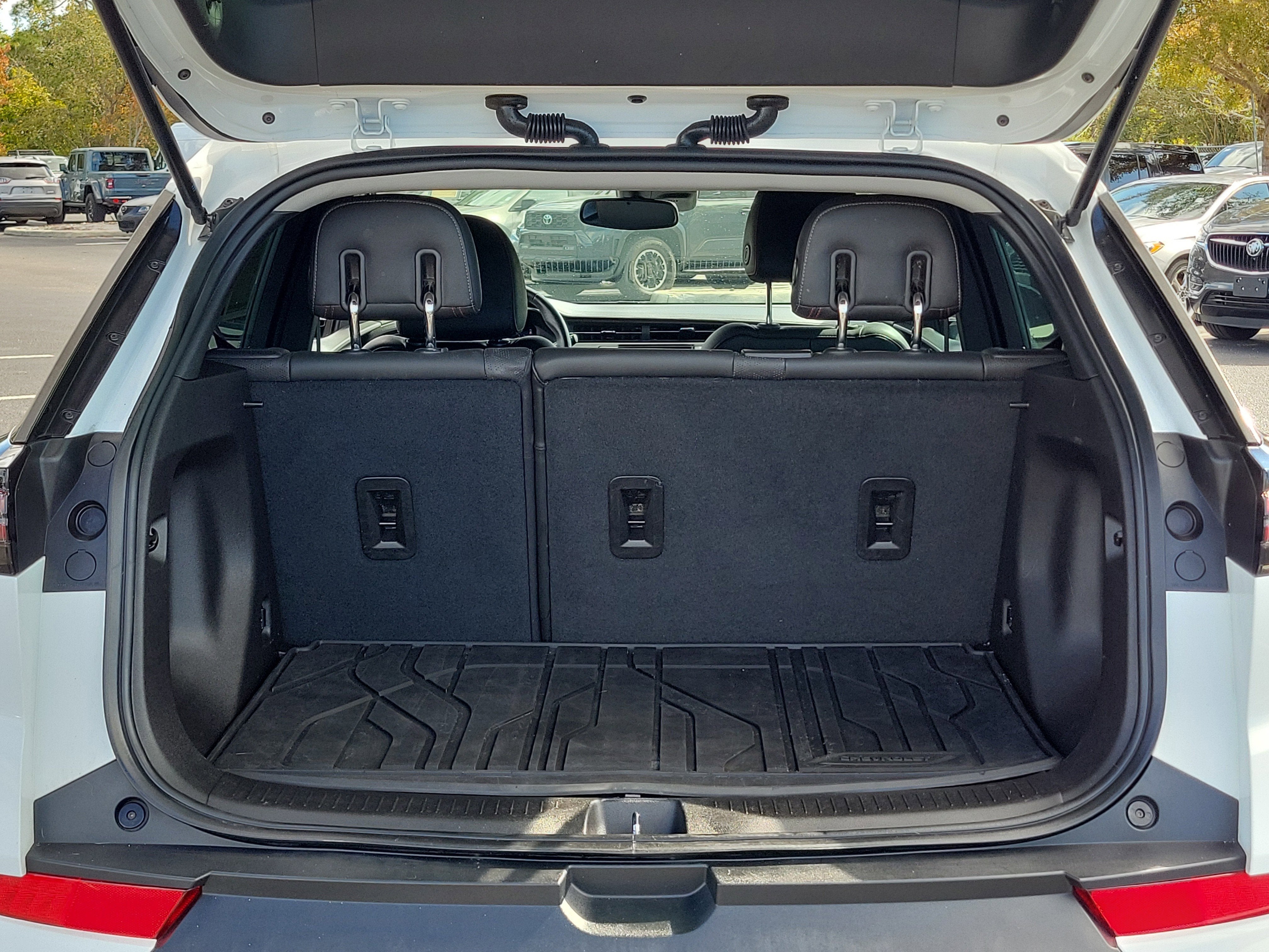 2023 Chevrolet Bolt EUV LT