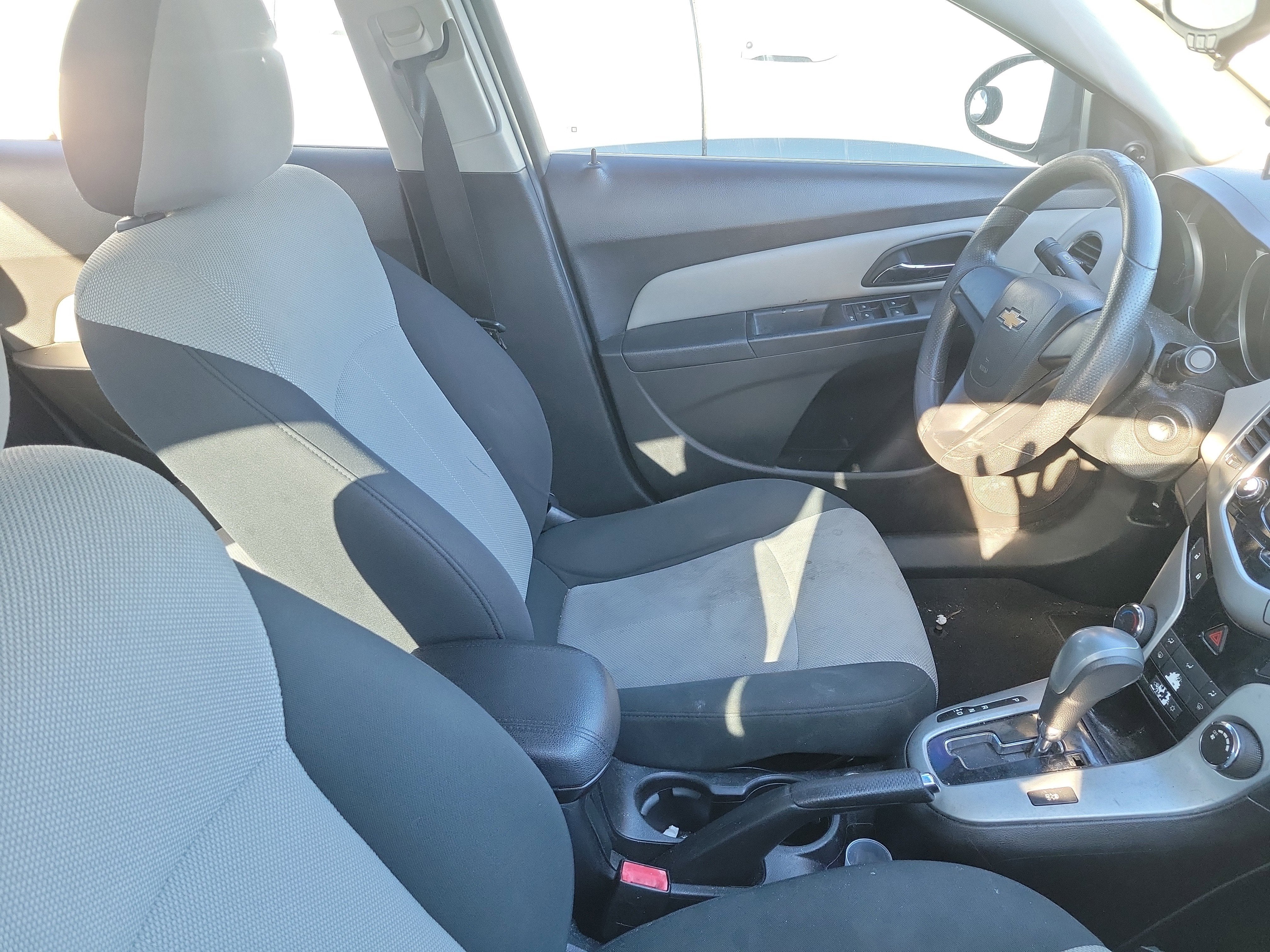 2011 Chevrolet Cruze LS