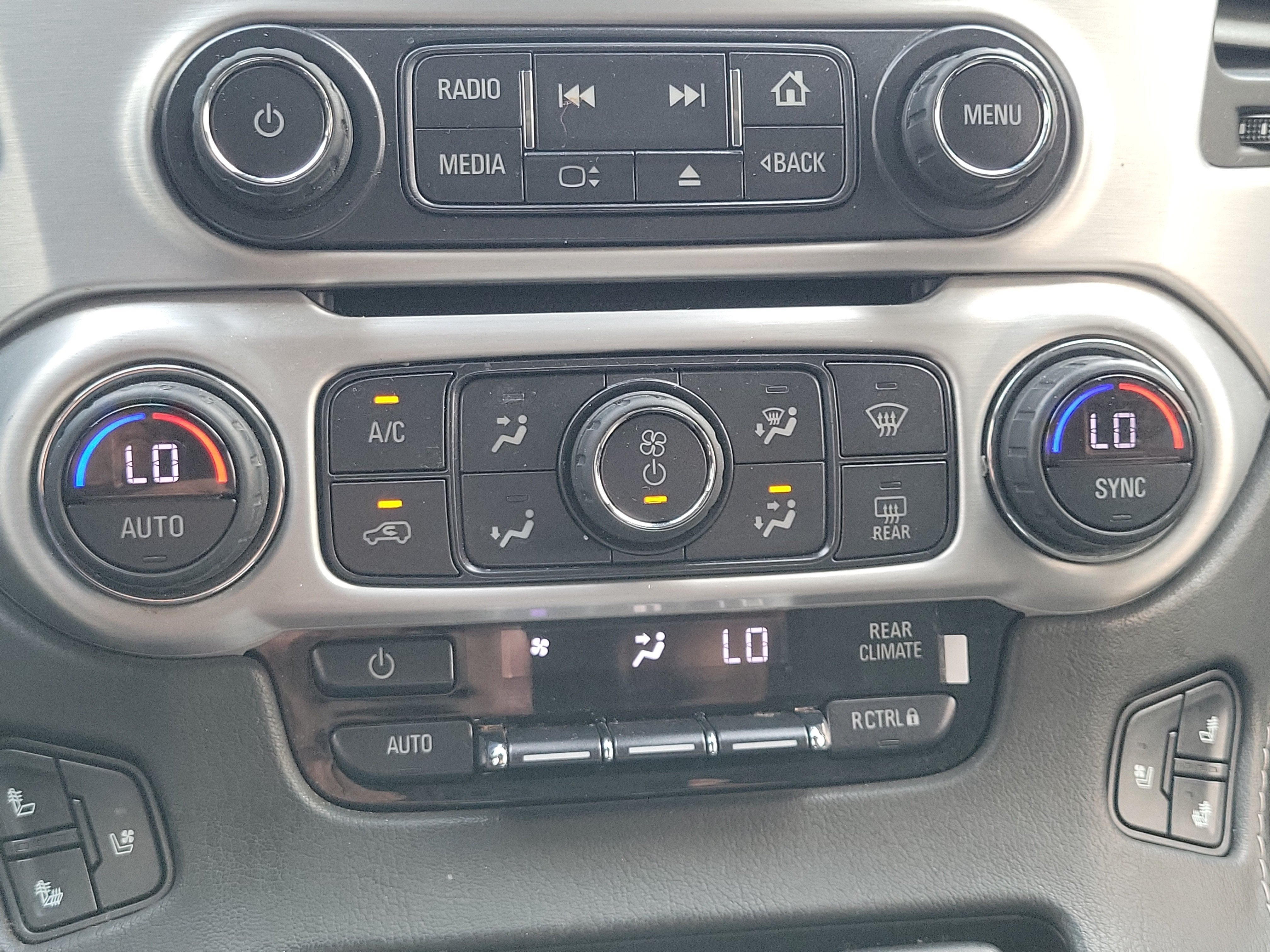 2020 GMC Yukon SLT