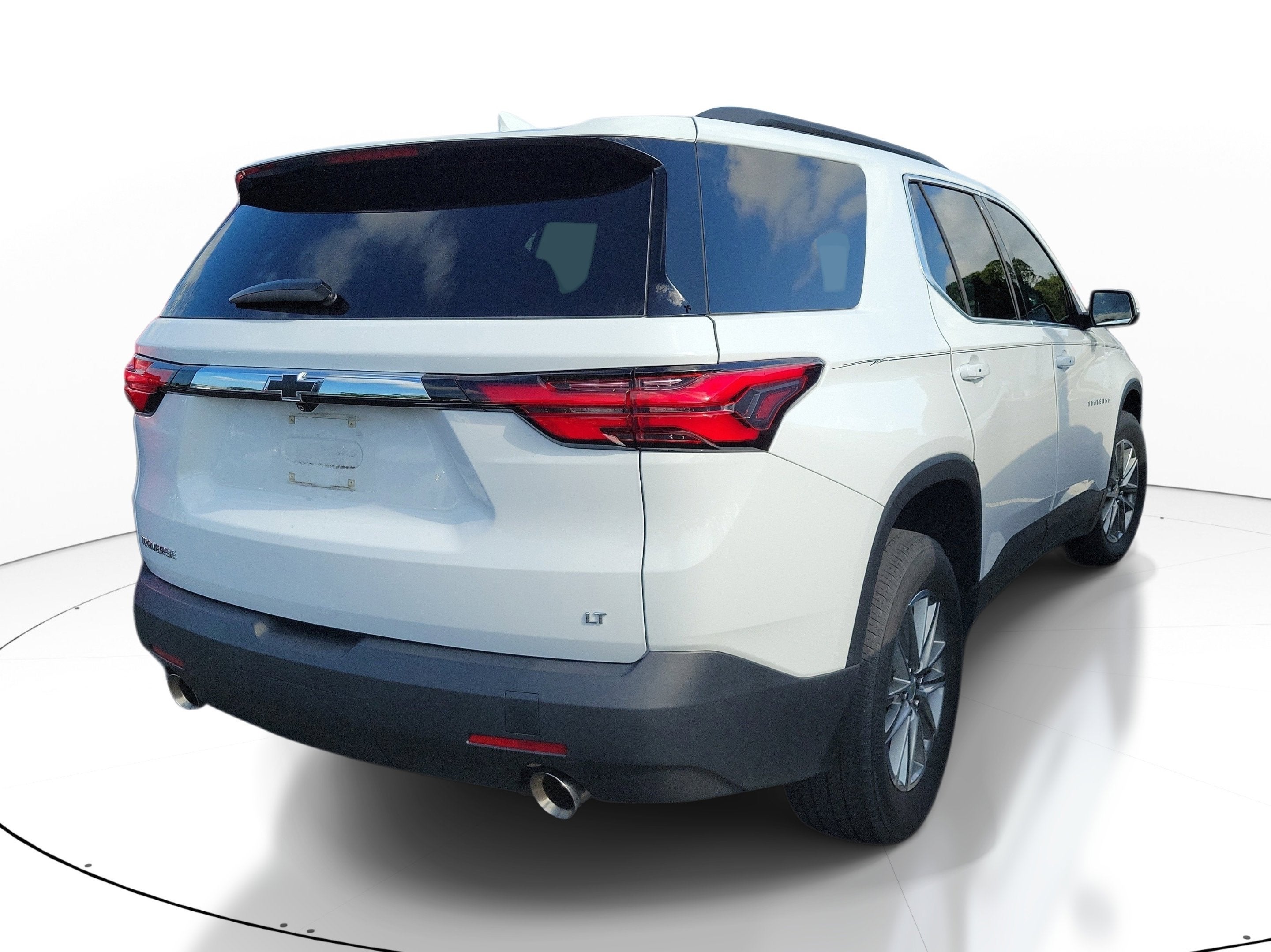 2023 Chevrolet Traverse LT