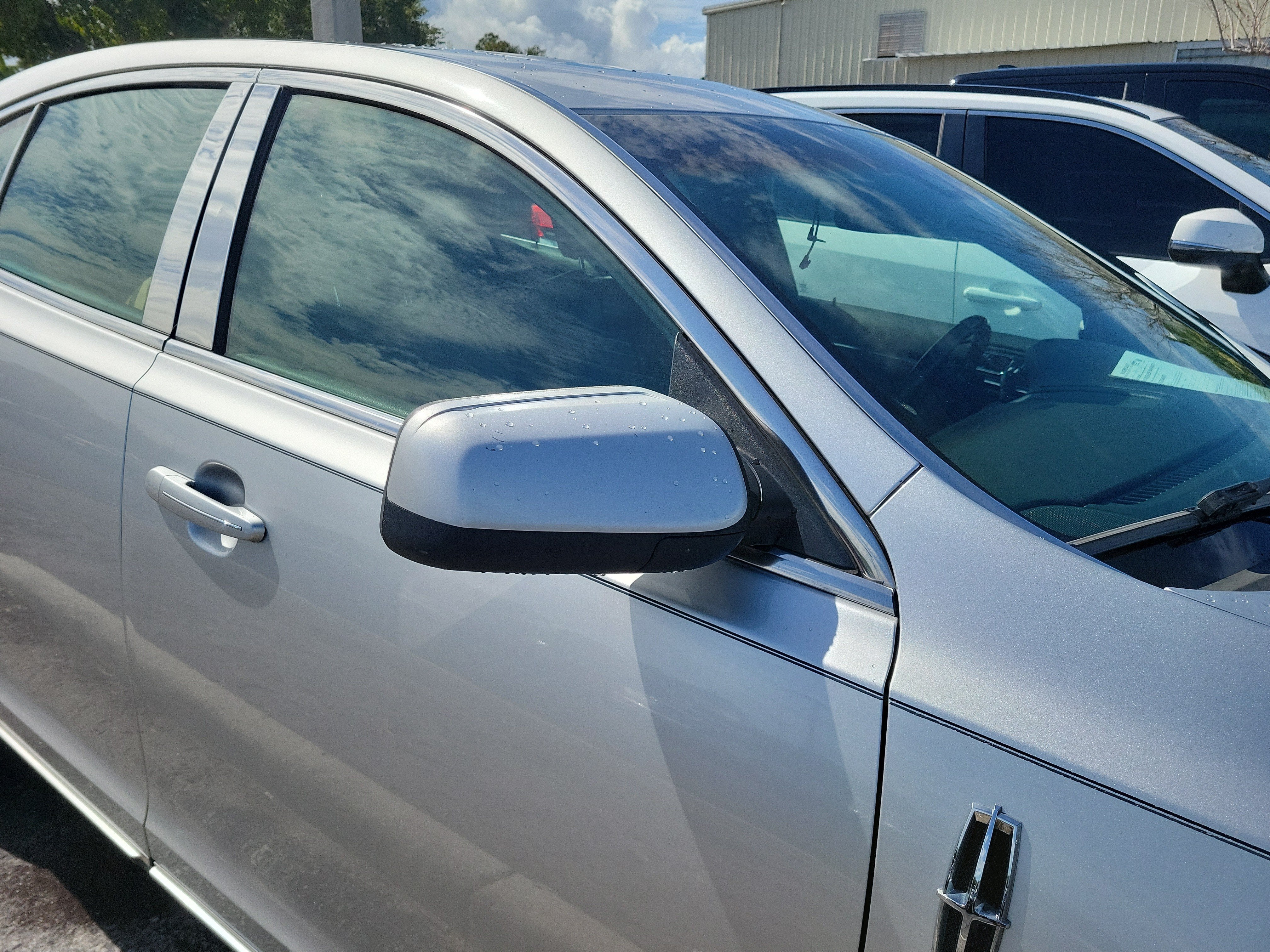 2011 Lincoln MKS 4dr Sdn 3.7L FWD