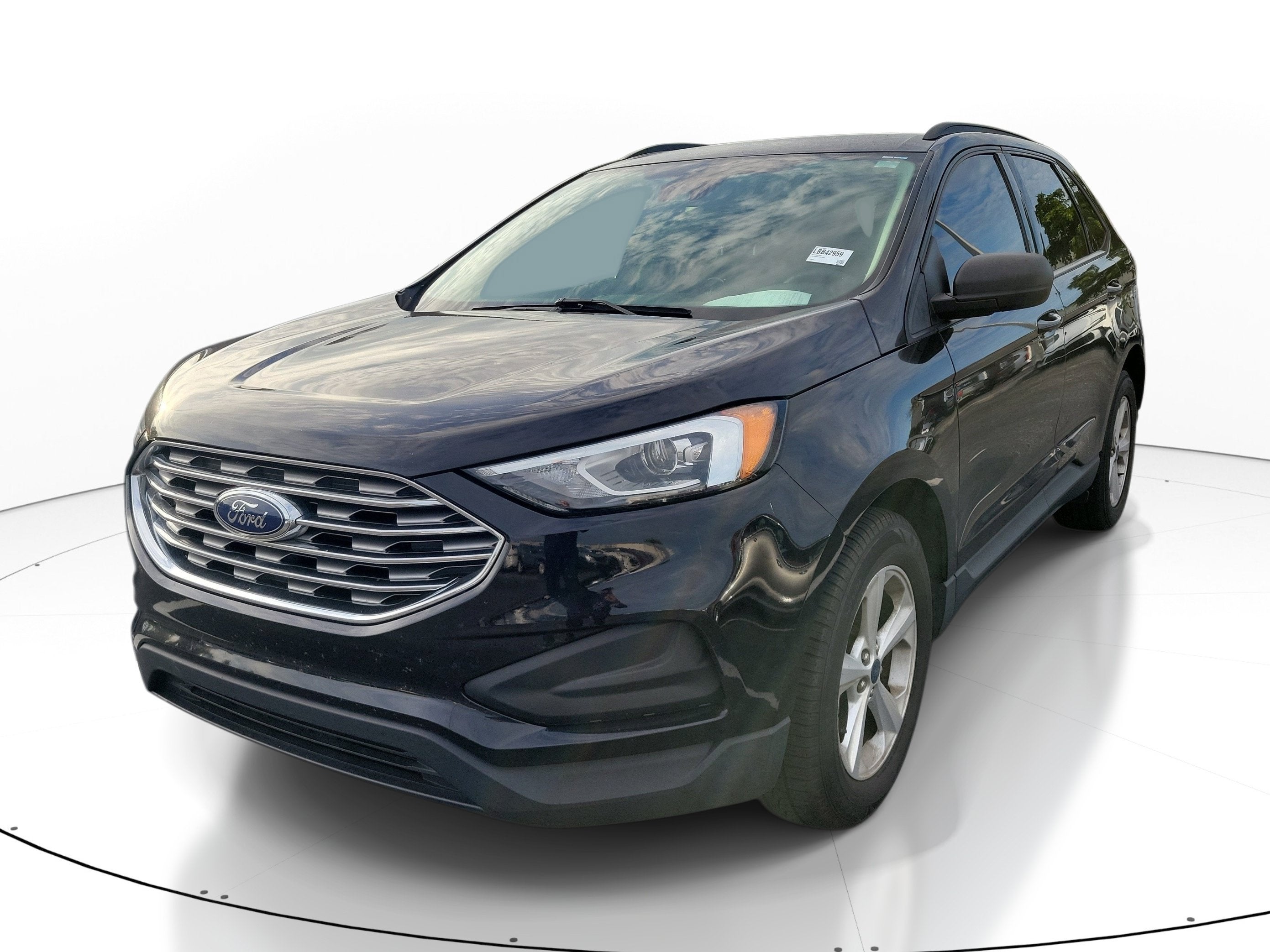 2020 Ford Edge SE
