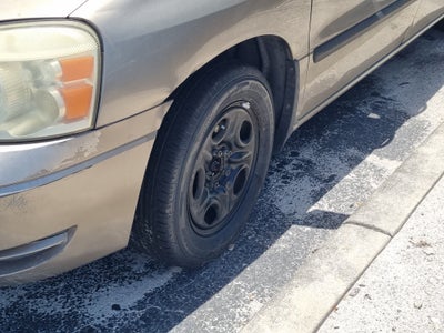 2005 Ford Freestar S