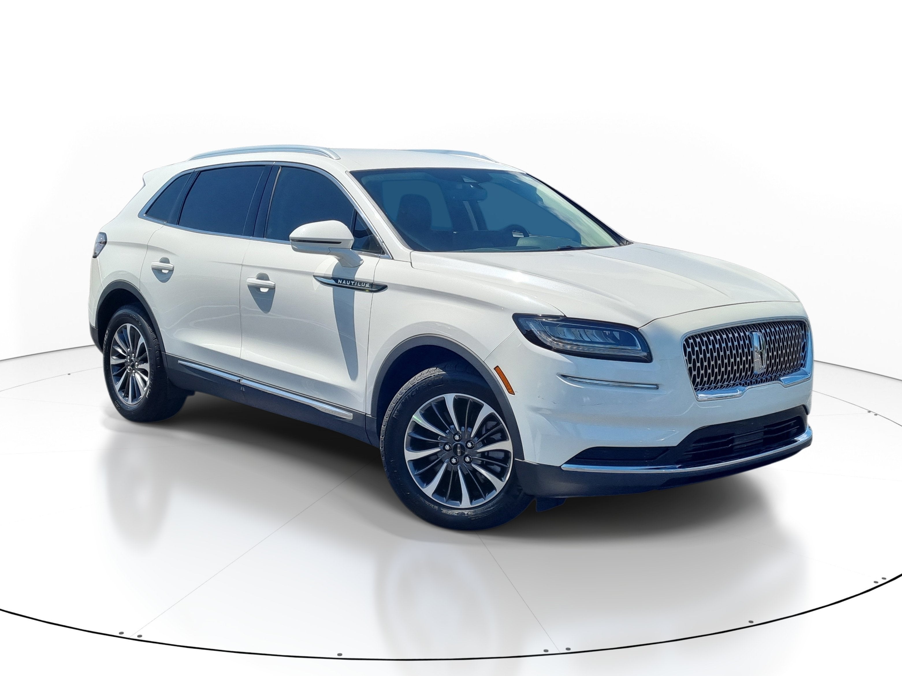 2023 Lincoln Nautilus Standard