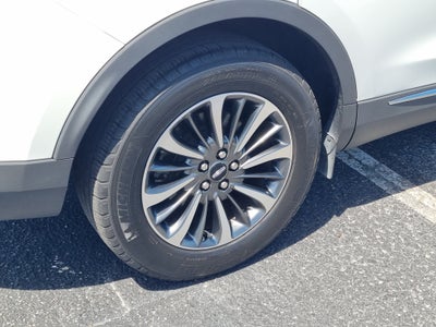 2023 Lincoln Nautilus Standard