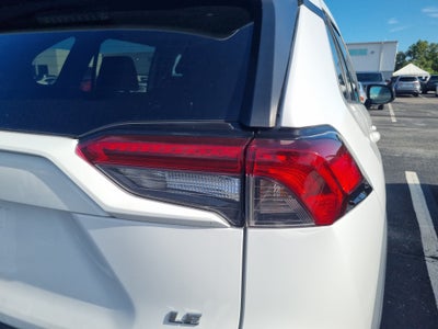 2019 Toyota RAV4 LE