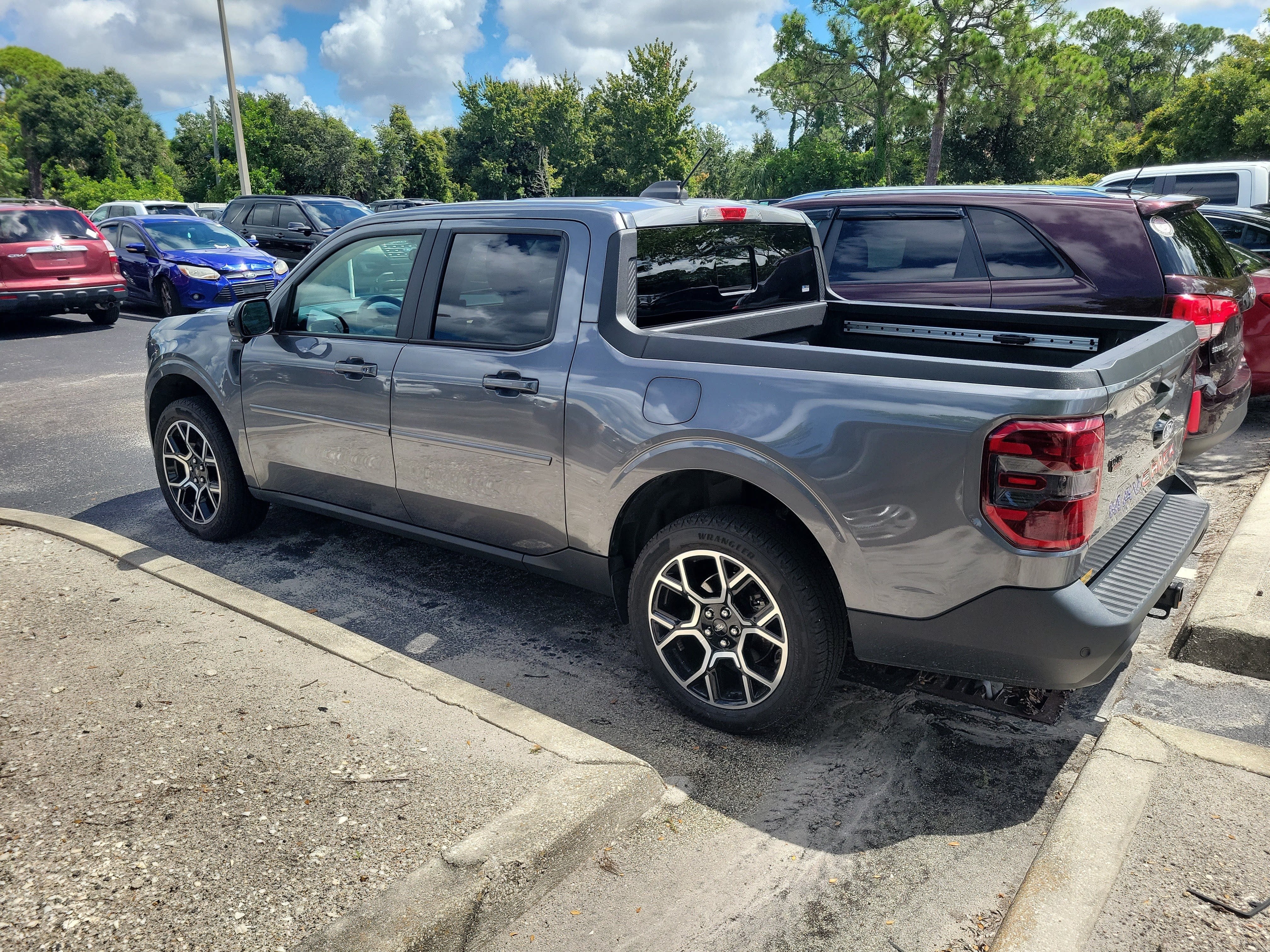 2025 Ford Maverick Lariat