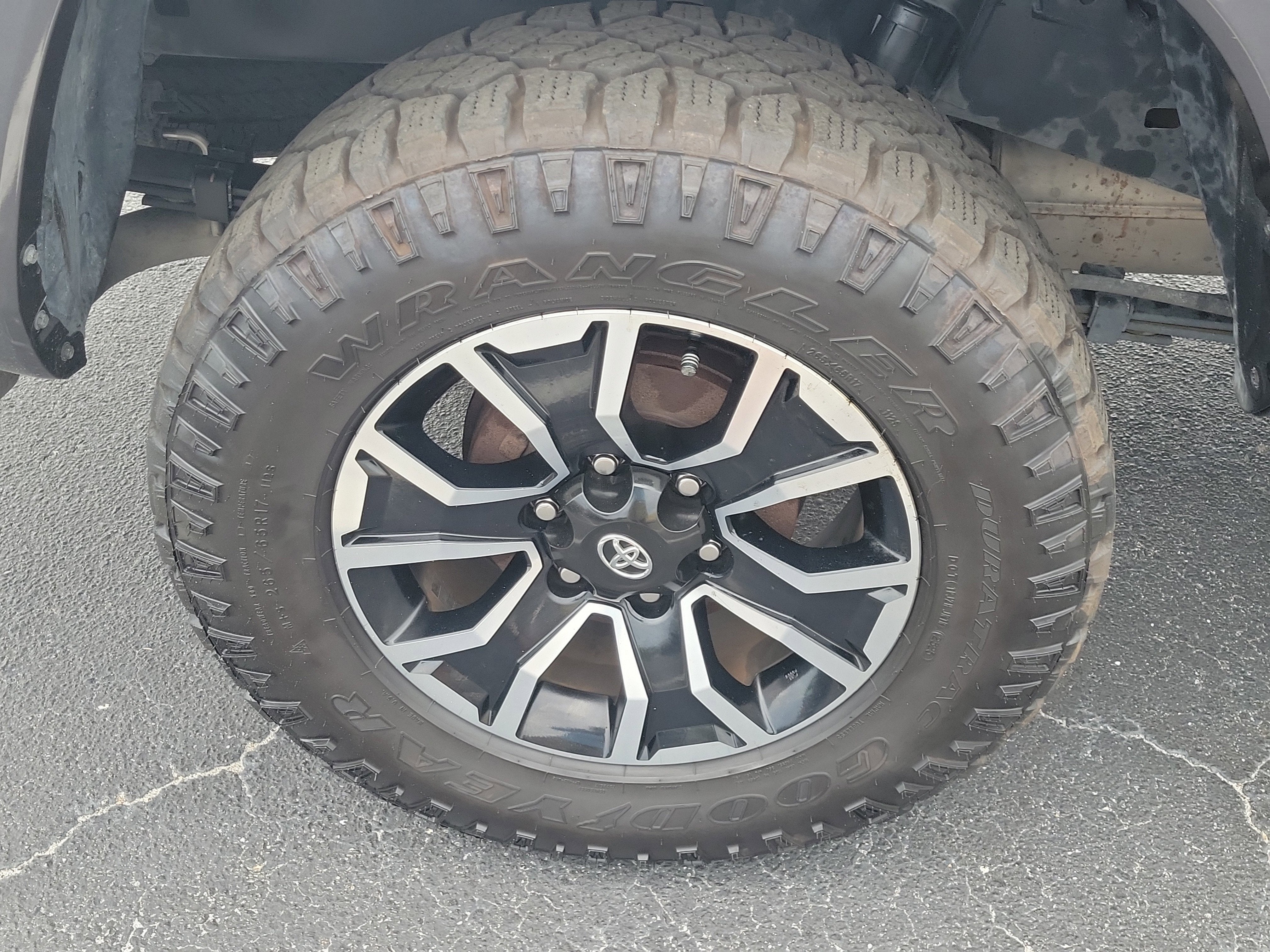 2023 Toyota Tacoma TRD Sport