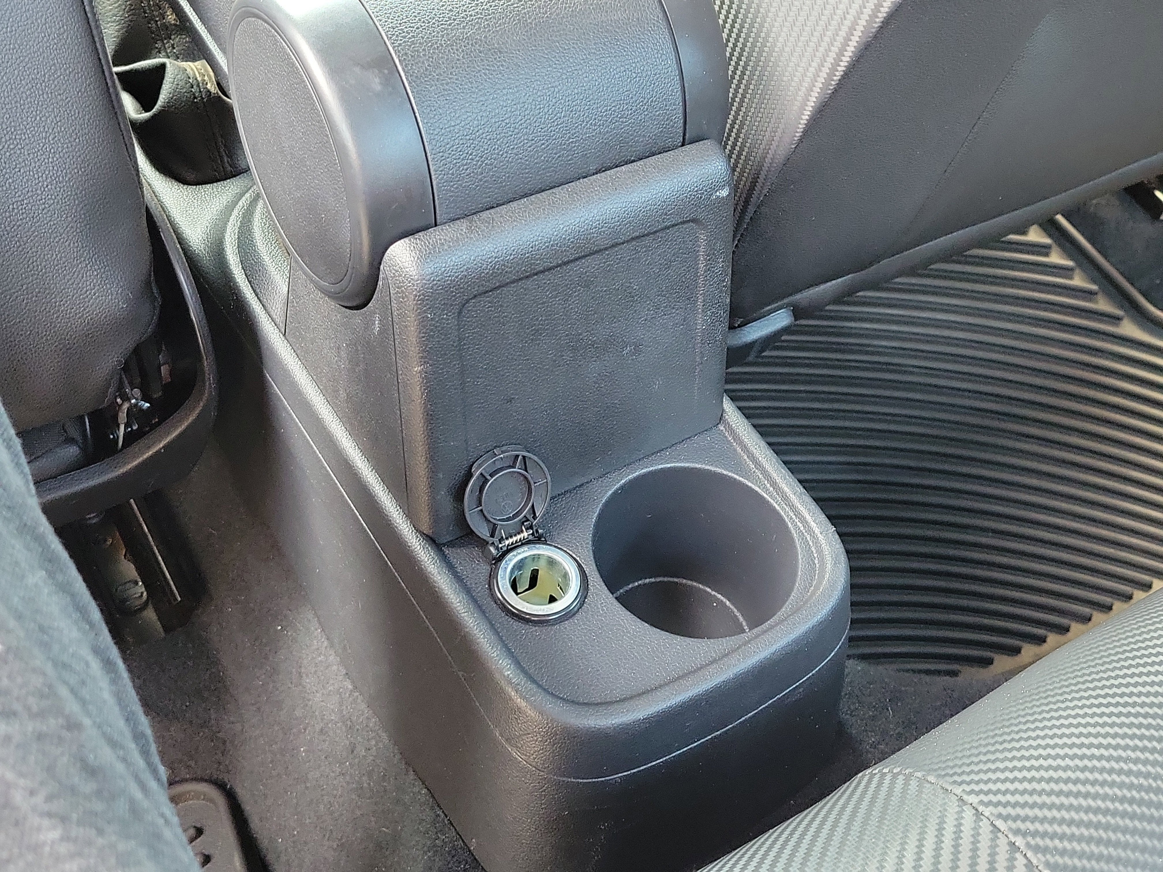 2018 Volkswagen Beetle 2.0T S