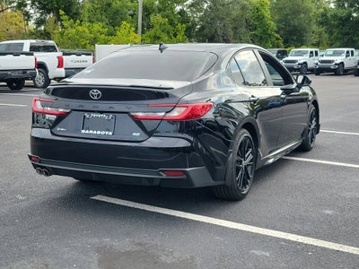 2025 Toyota Camry SE