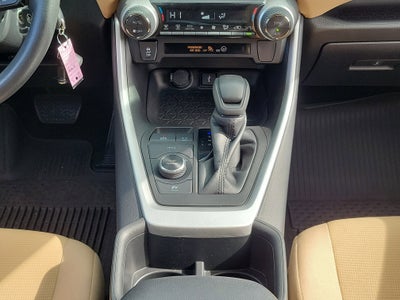 2022 Toyota RAV4 Hybrid LE