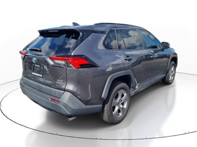 2022 Toyota RAV4 Hybrid XLE