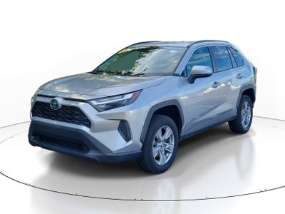 2022 Toyota RAV4 Hybrid XLE