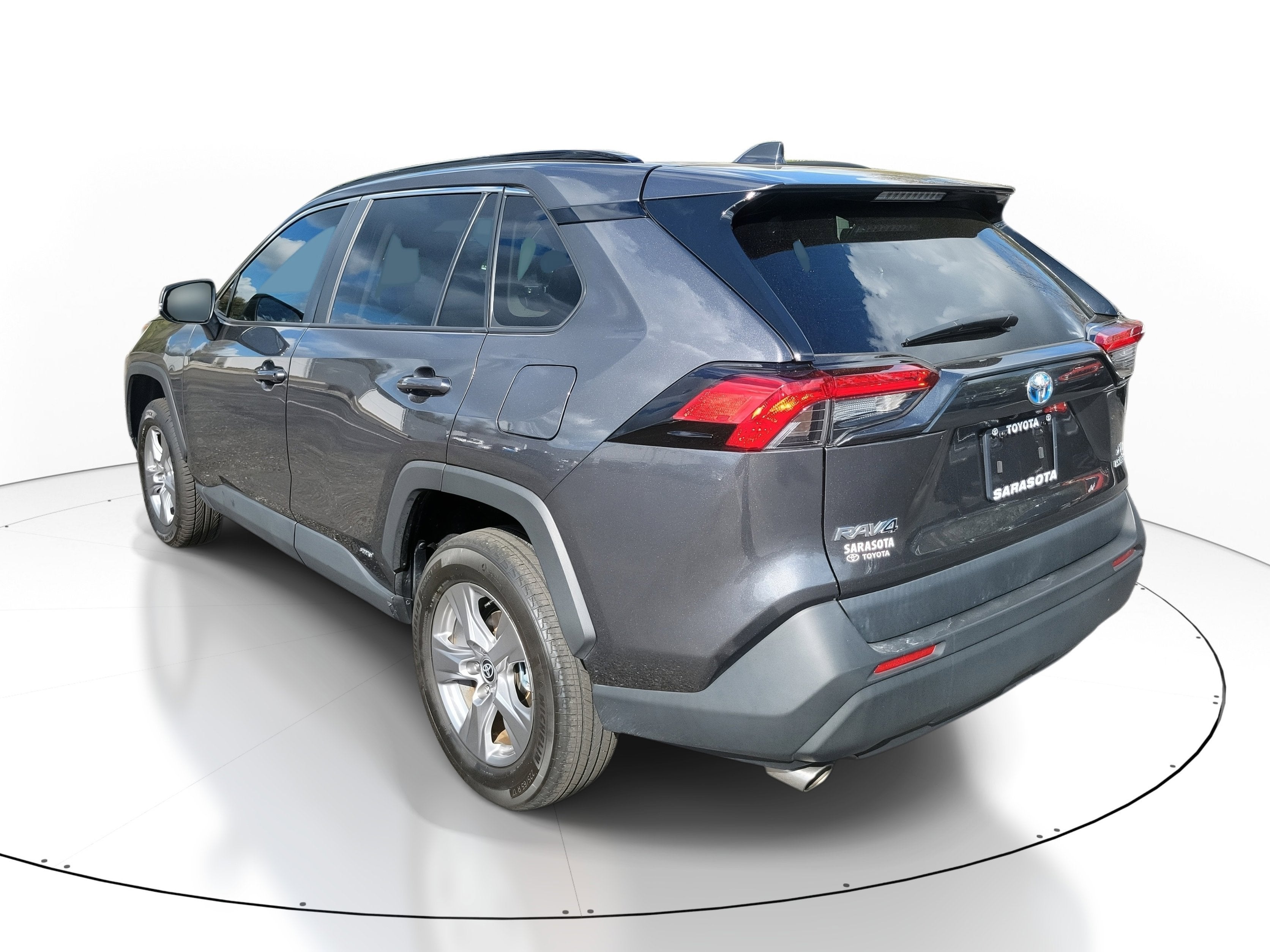 2024 Toyota RAV4 Hybrid XLE