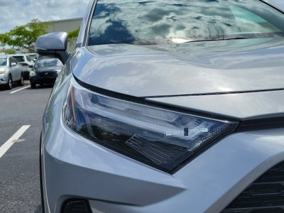 2023 Toyota RAV4 Hybrid SE