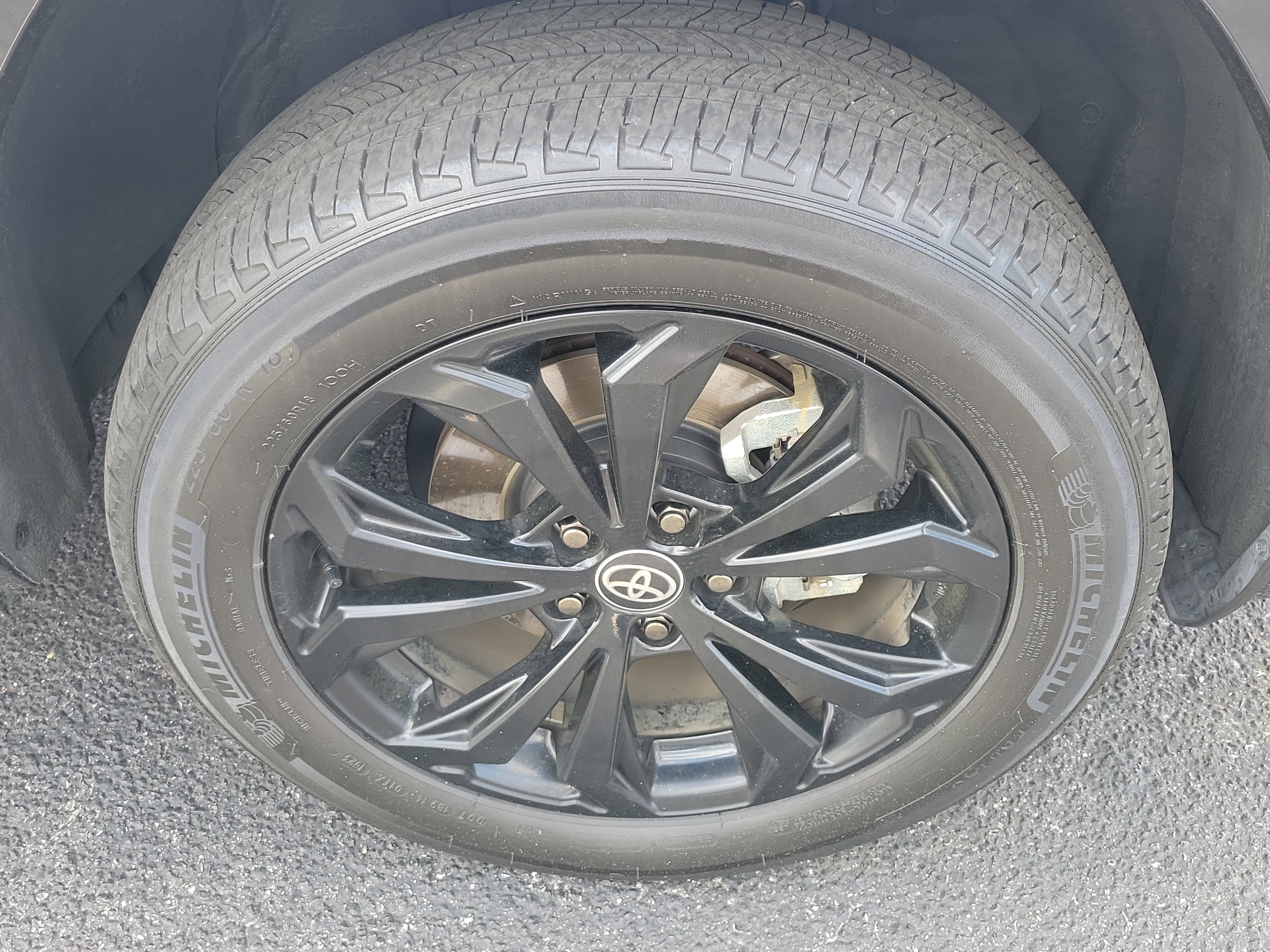 2023 Toyota RAV4 Hybrid SE