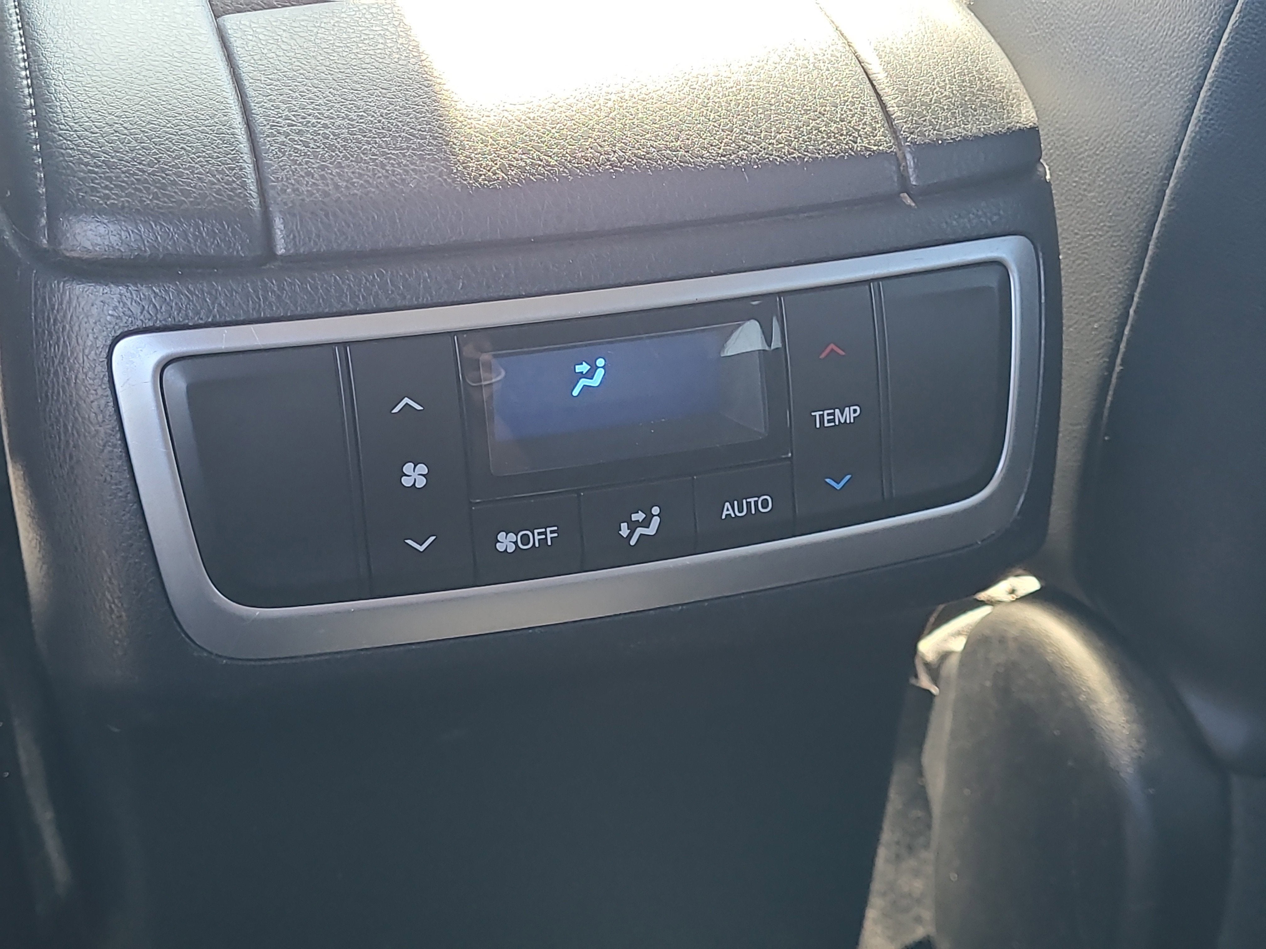 2017 Toyota Highlander LE